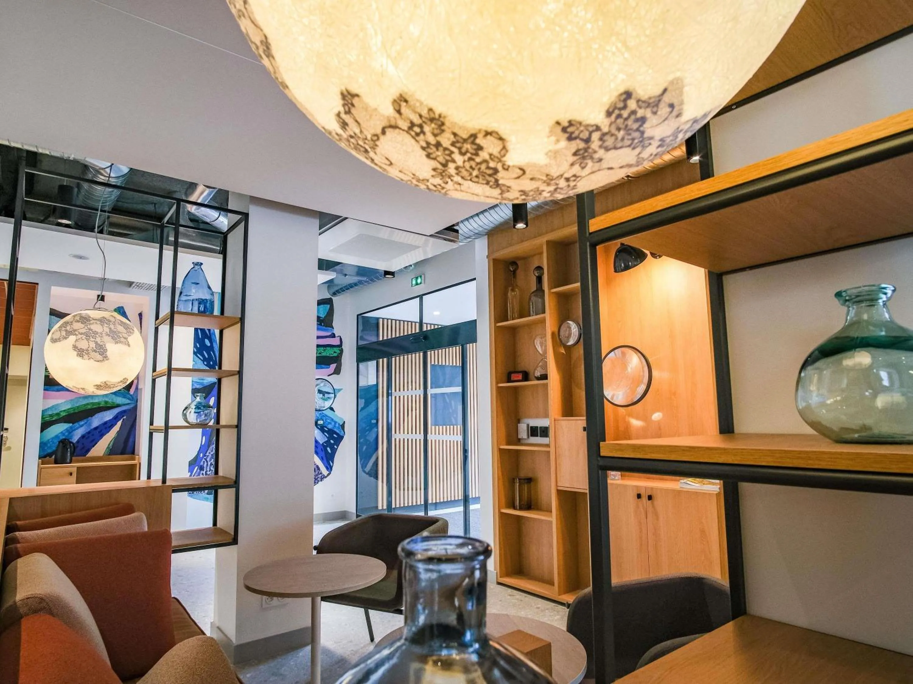 Property building in ibis Styles Albertville