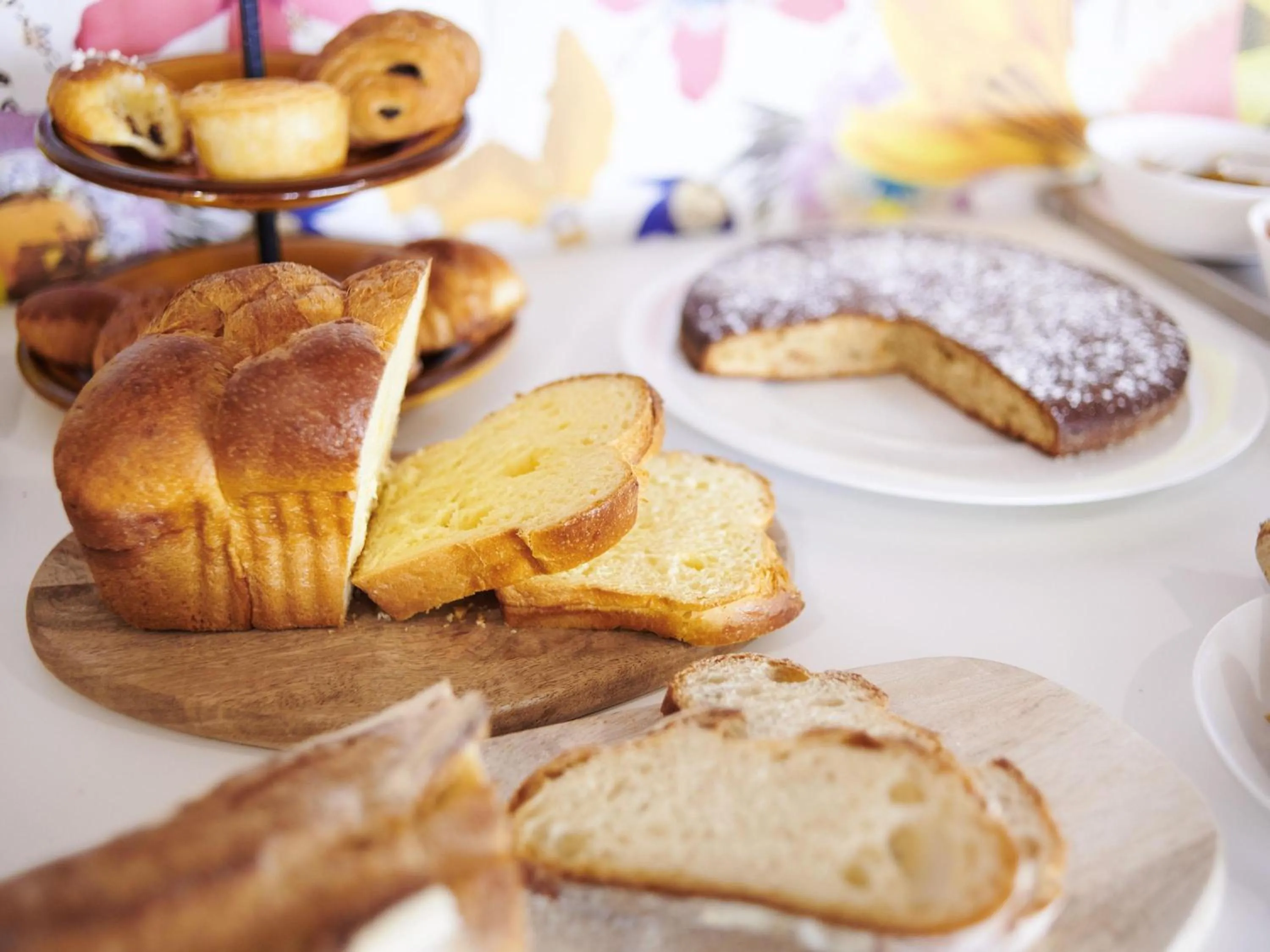 Breakfast in greet Hotel Rennes Pace