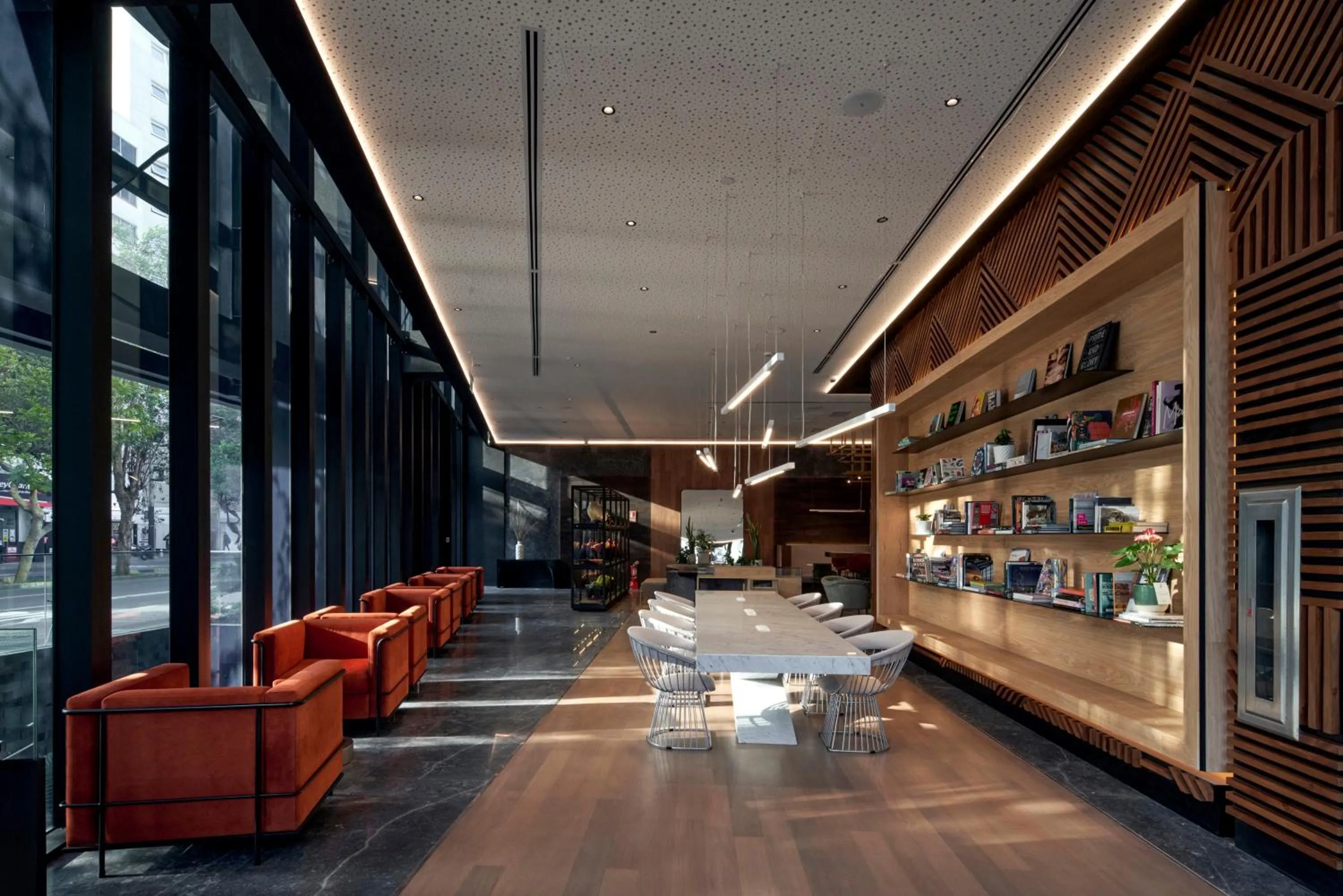 Library in Pullman Lima Miraflores