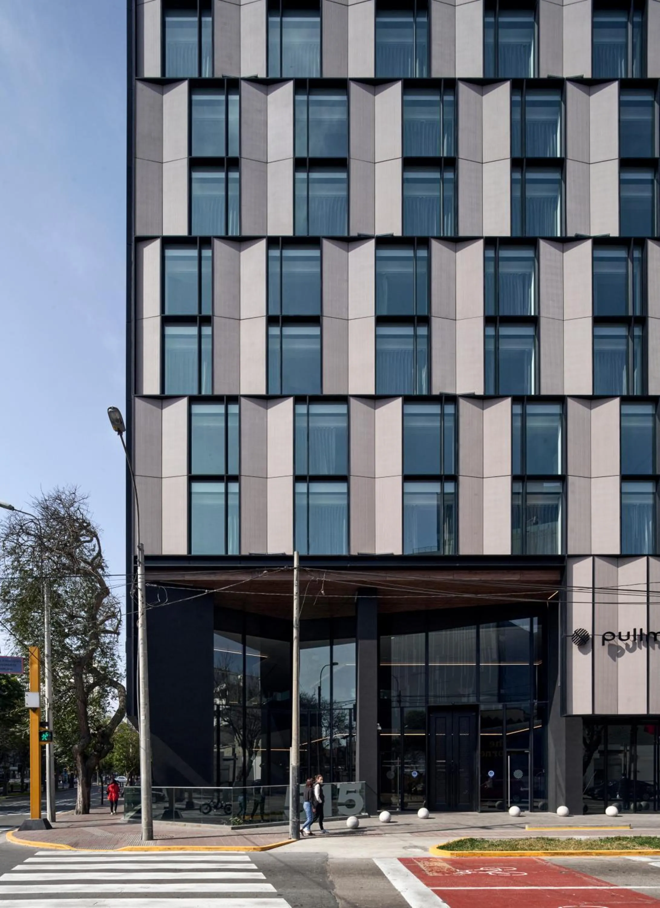 Property building in Pullman Lima Miraflores