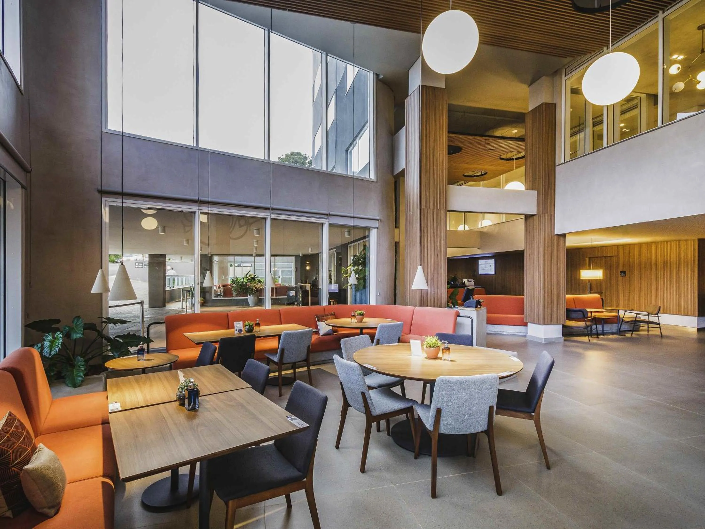 Restaurant/places to eat in Novotel Lencois Paulista