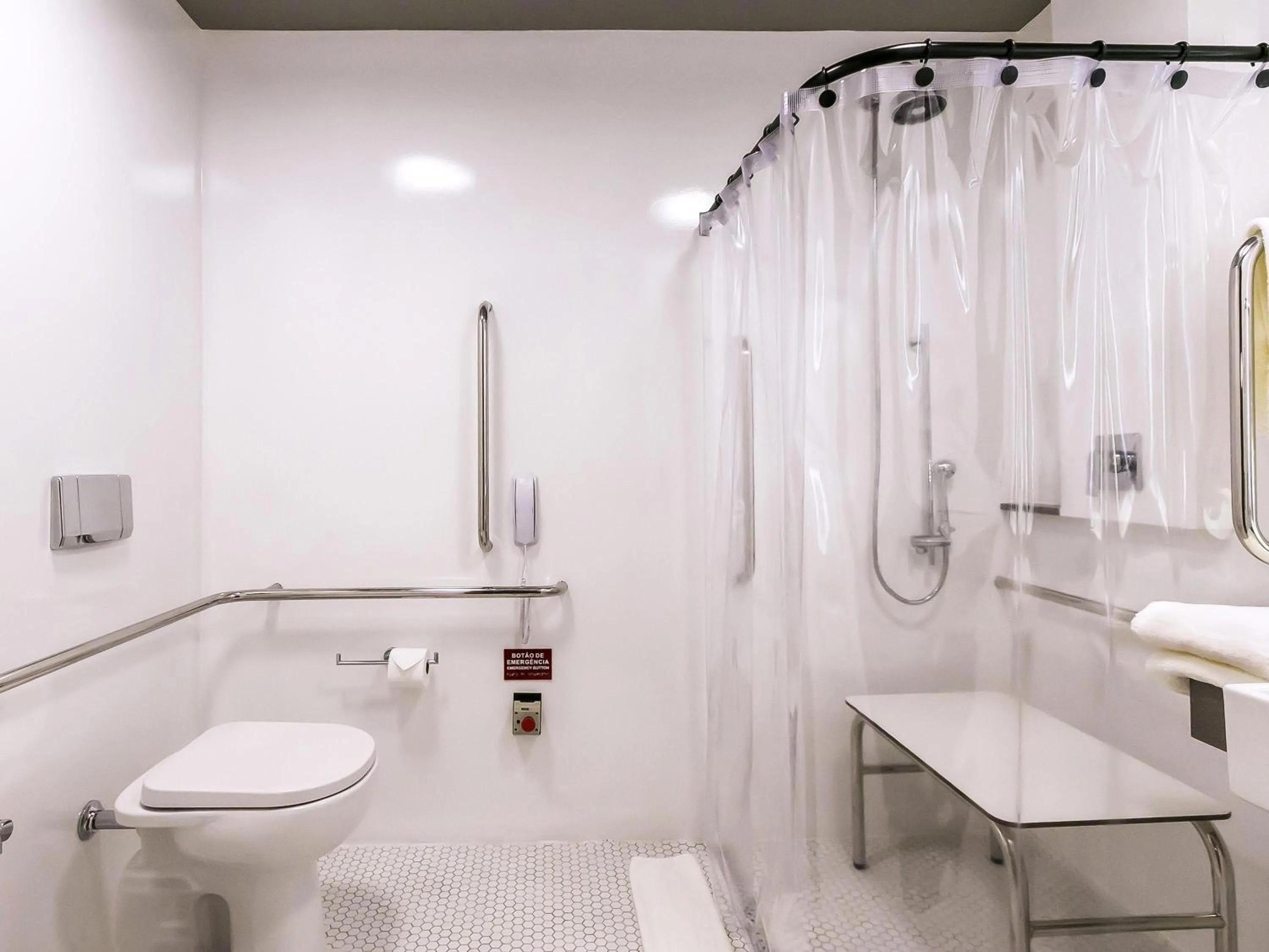 Bedroom in Novotel Lencois Paulista