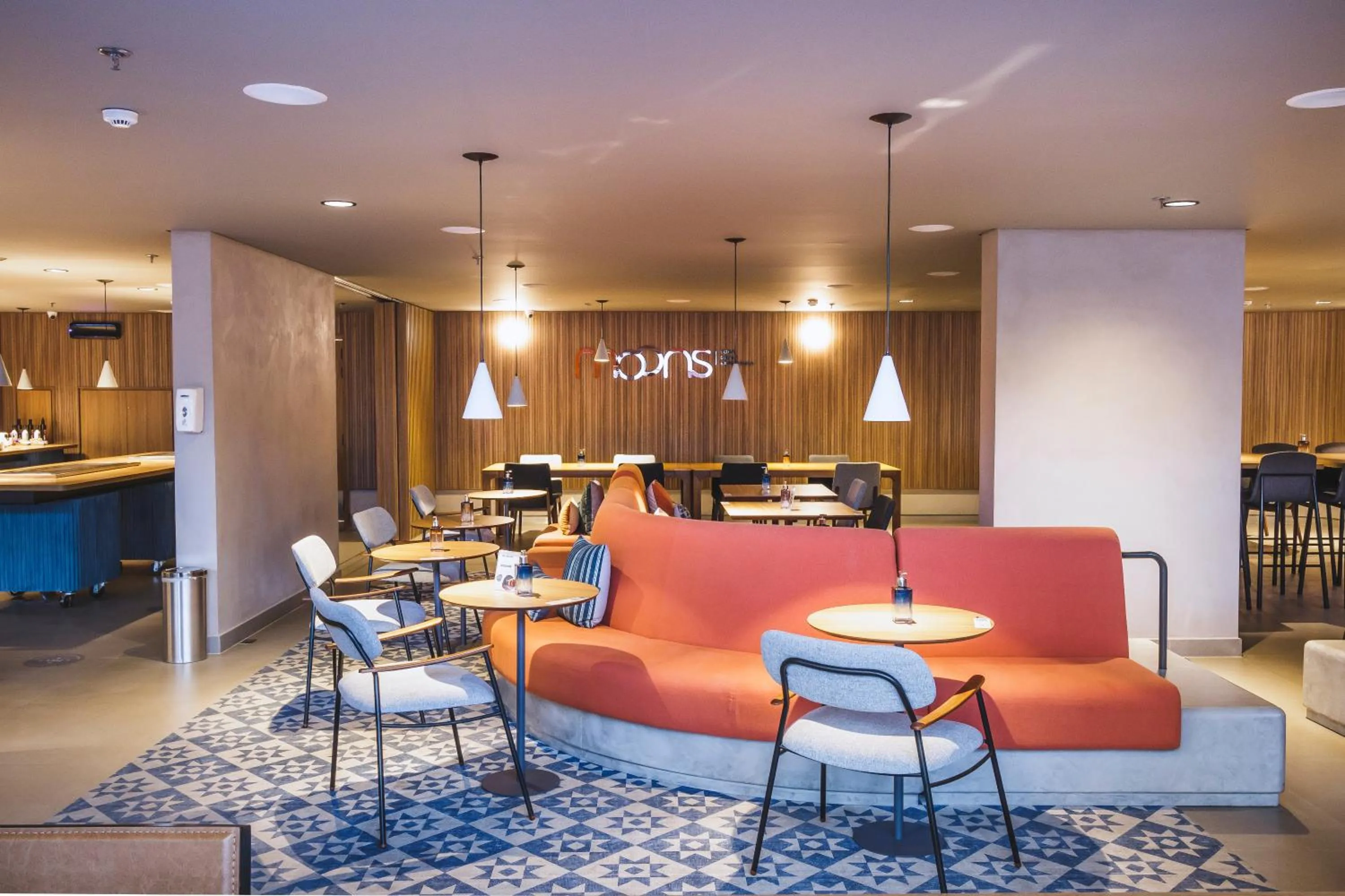 Restaurant/places to eat in Novotel Lencois Paulista