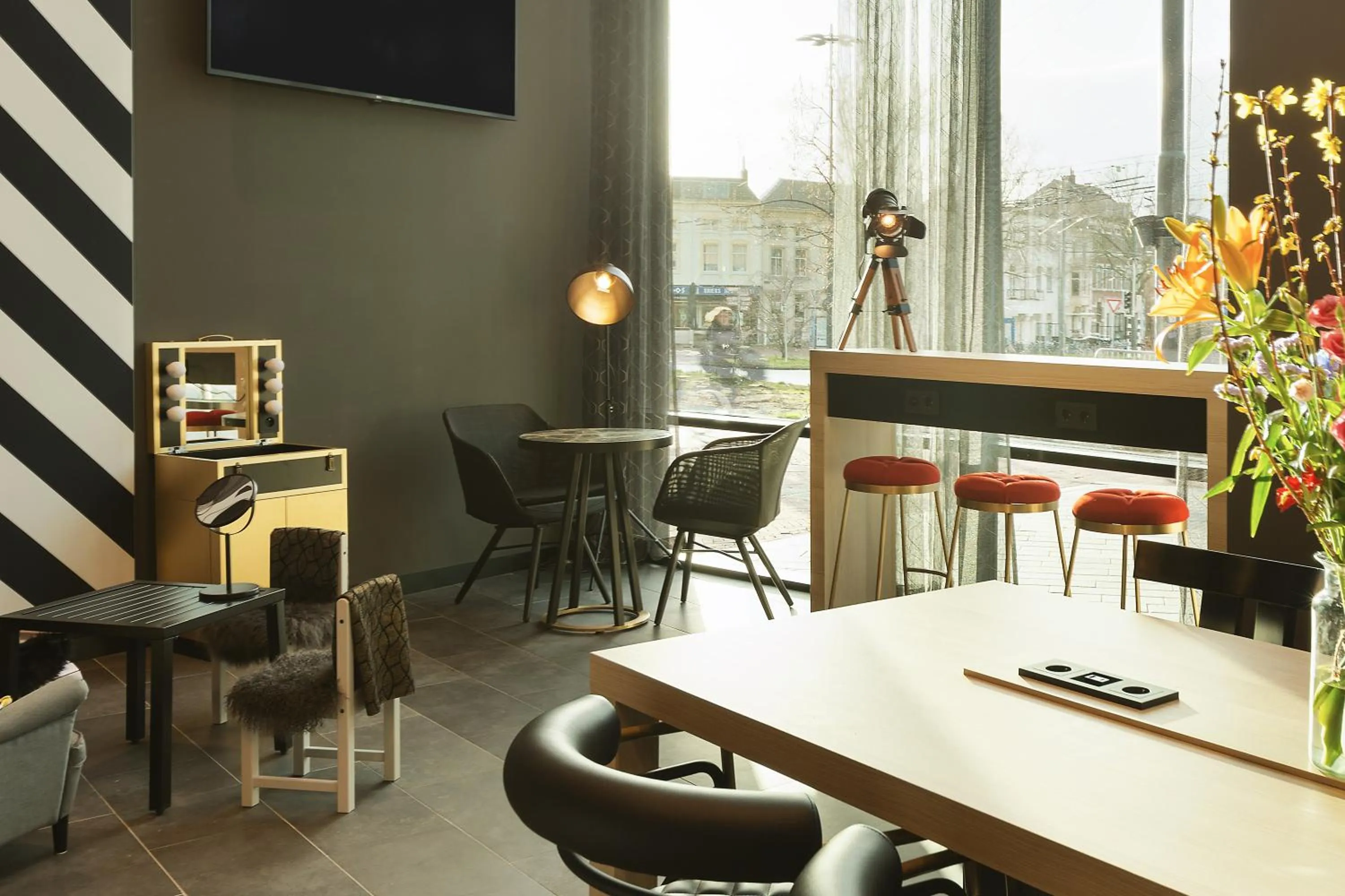 Lobby or reception in ibis Styles Arnhem Centre