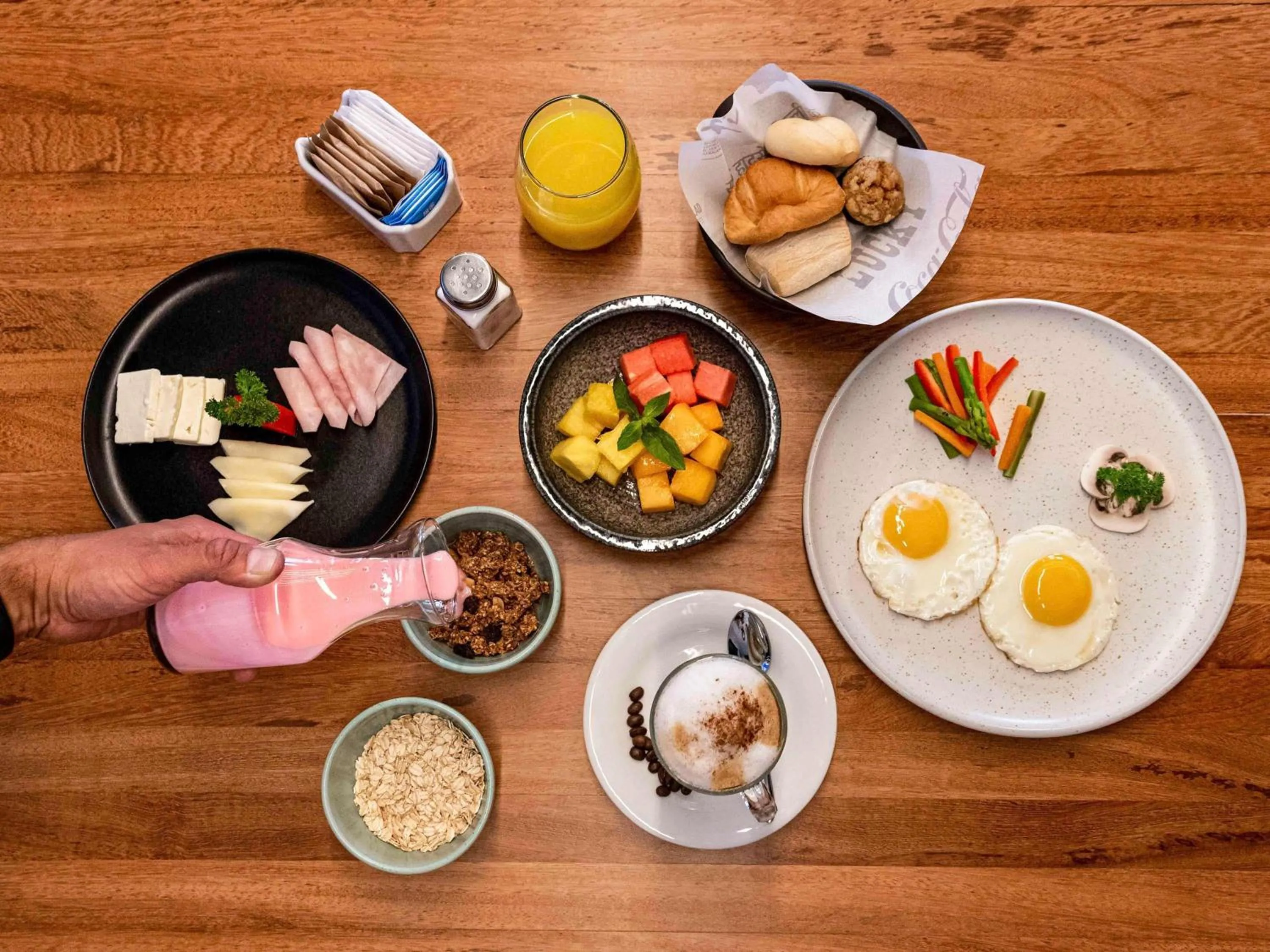 Breakfast in ibis styles Lima San Isidro