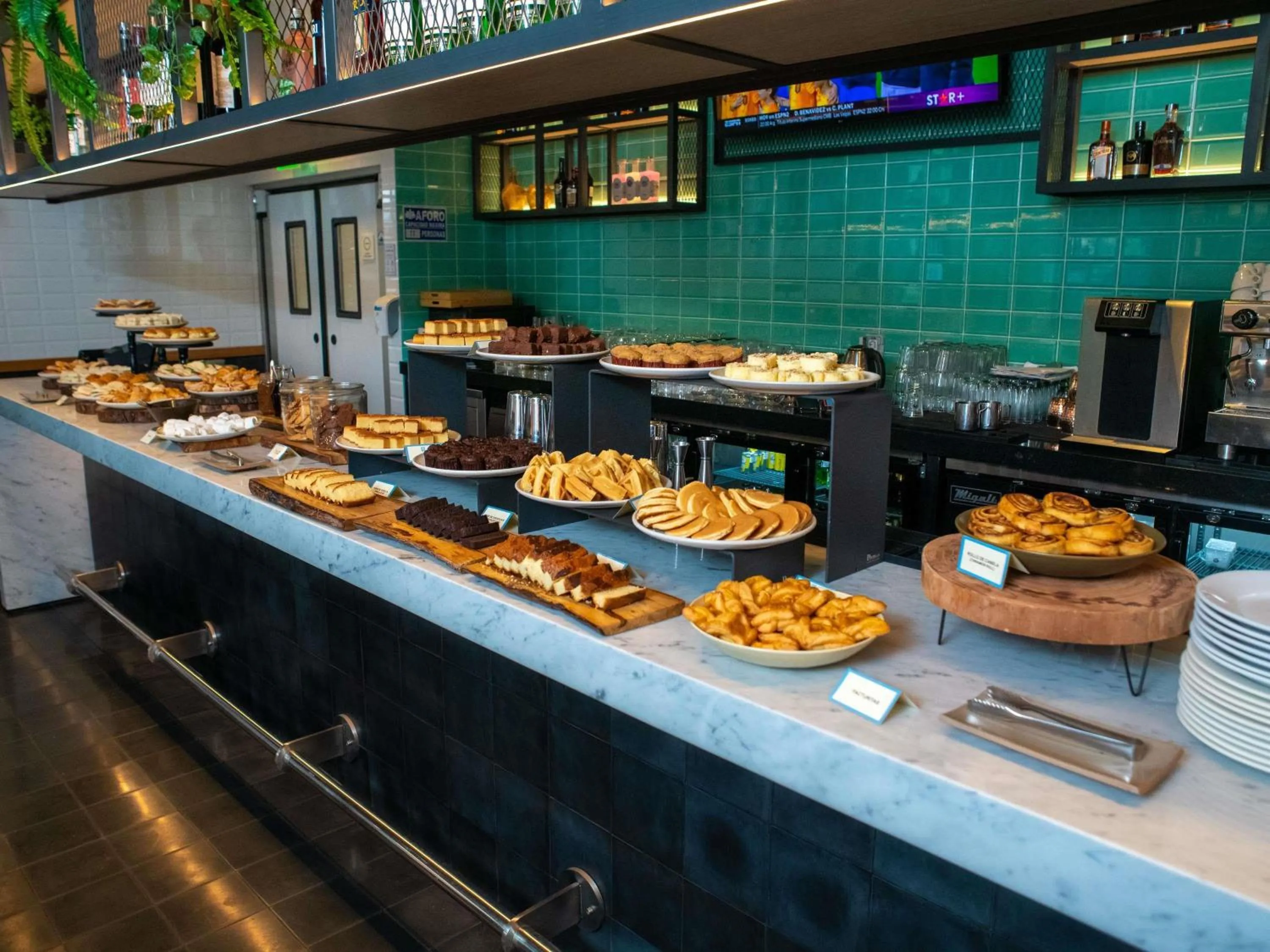 Lounge or bar in ibis styles Lima San Isidro