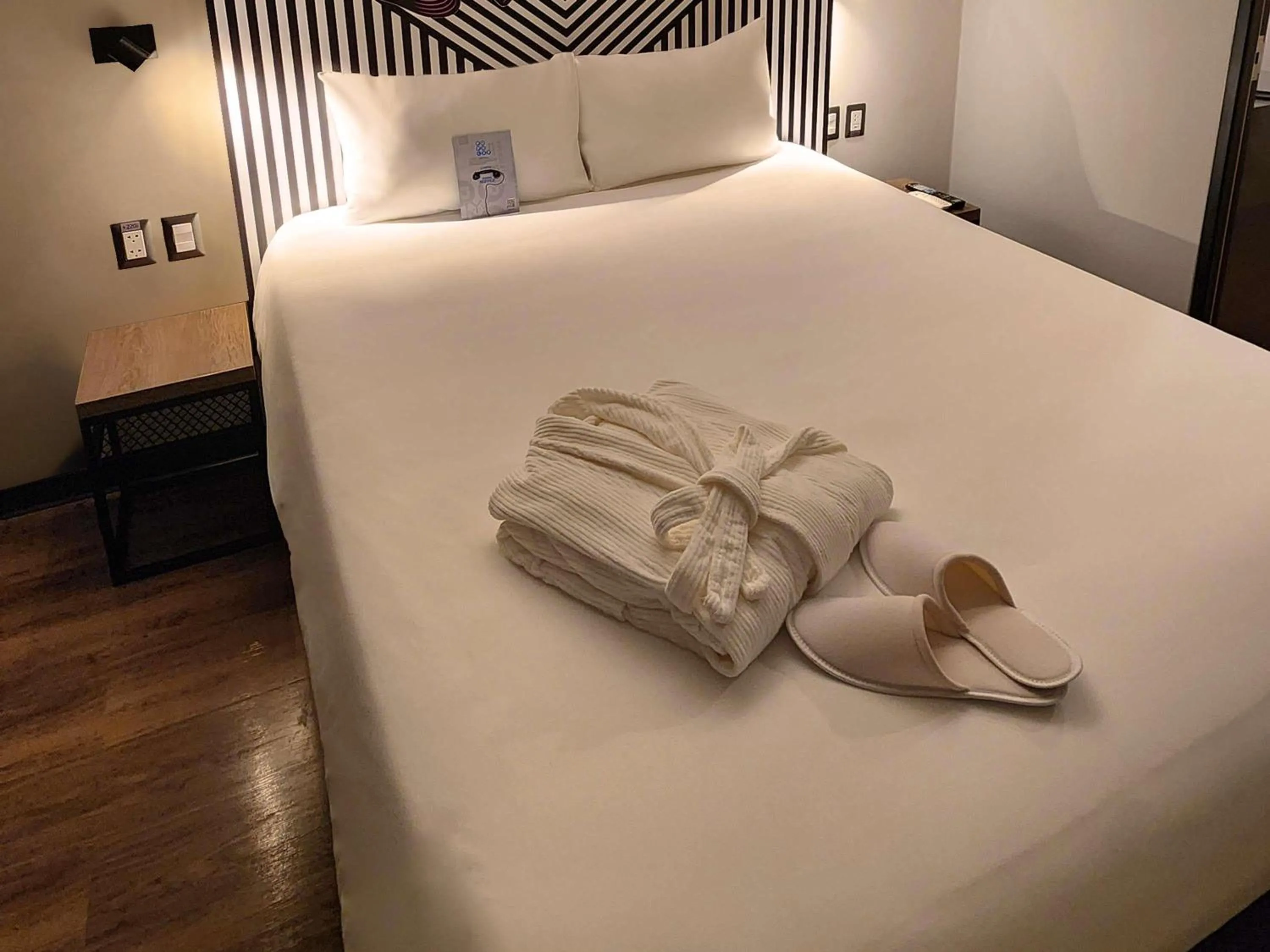 Bedroom, Bed in ibis styles Lima San Isidro