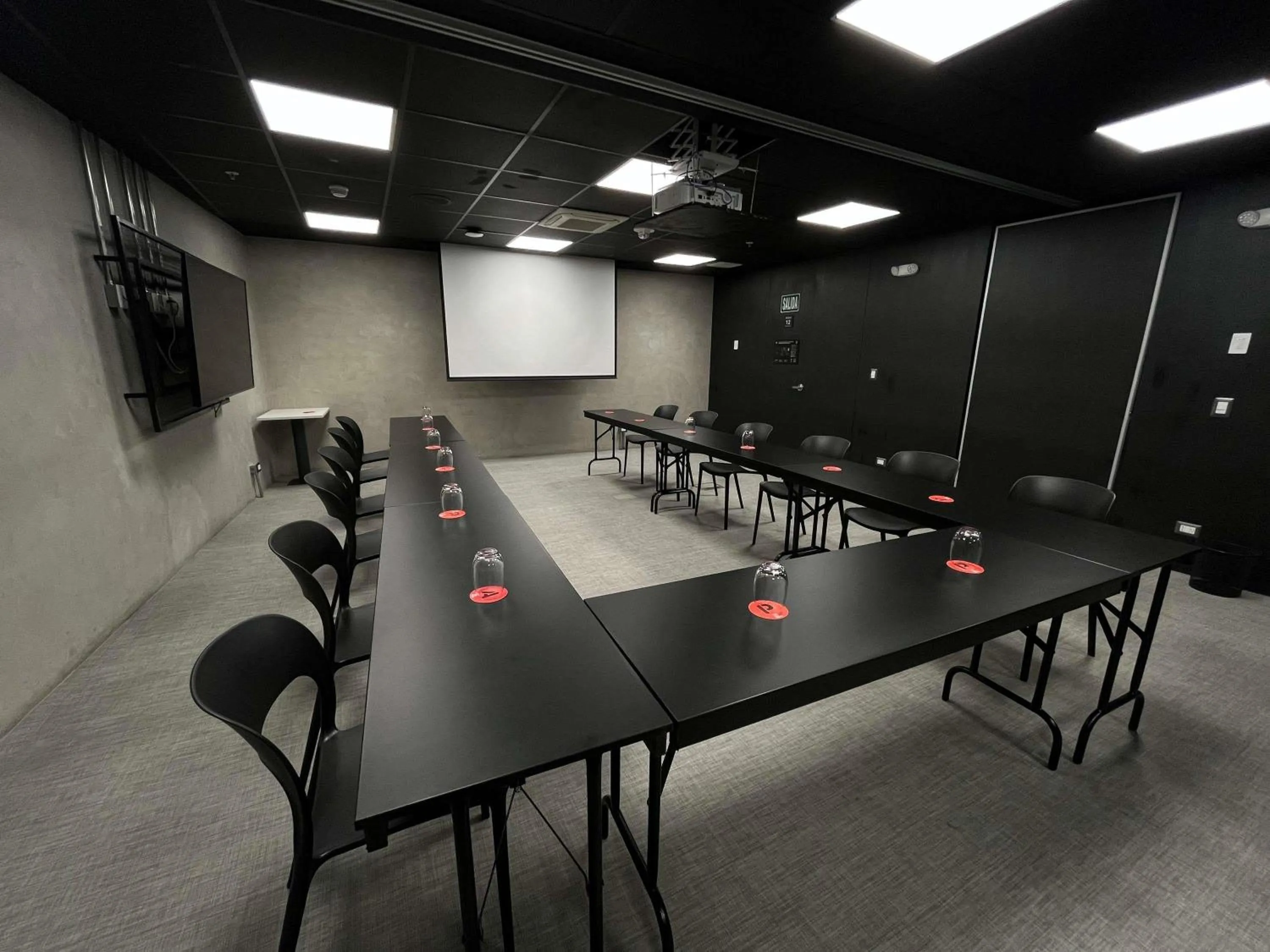 Meeting/conference room in ibis styles Lima San Isidro