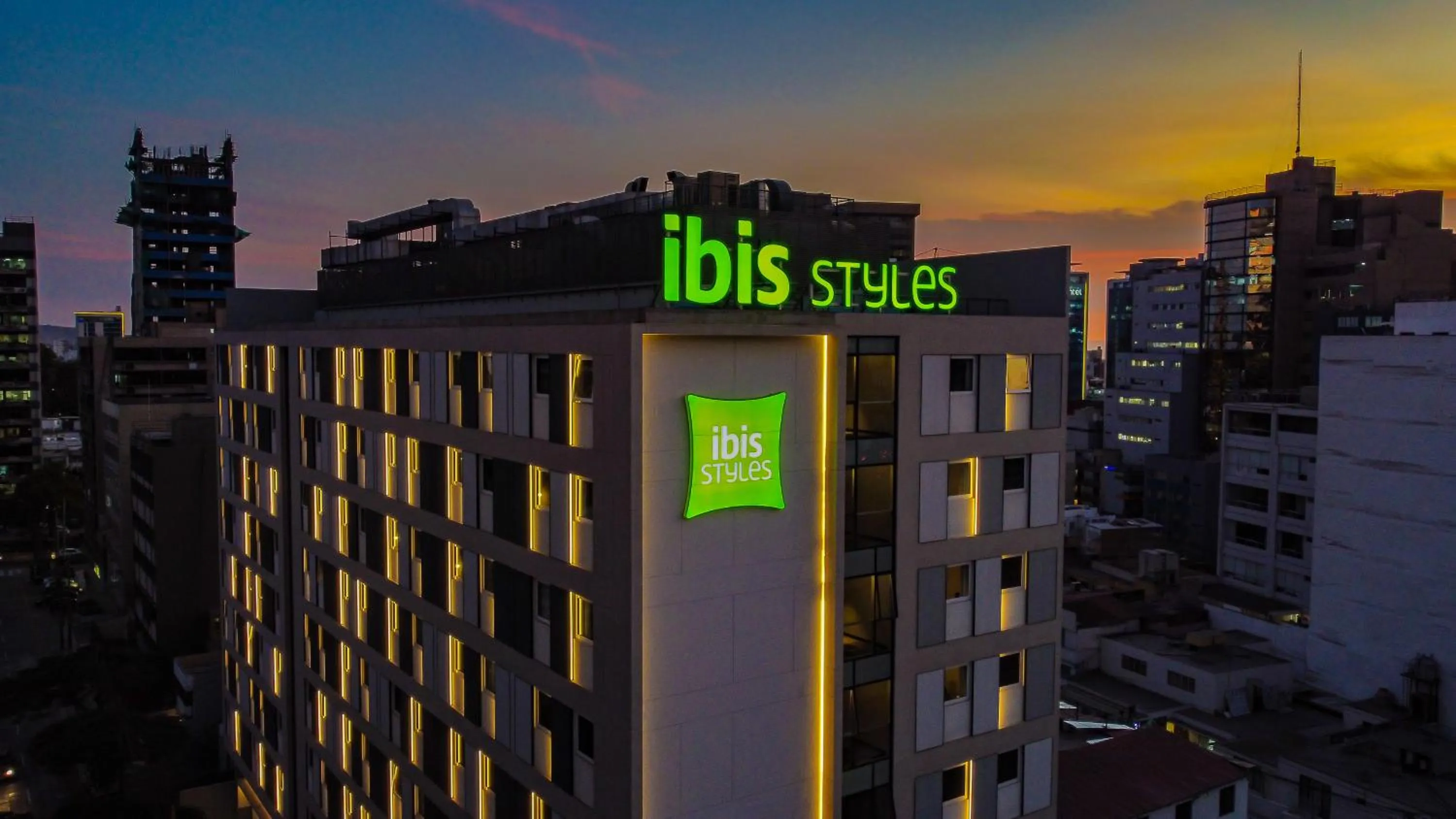 Property building in ibis styles Lima San Isidro