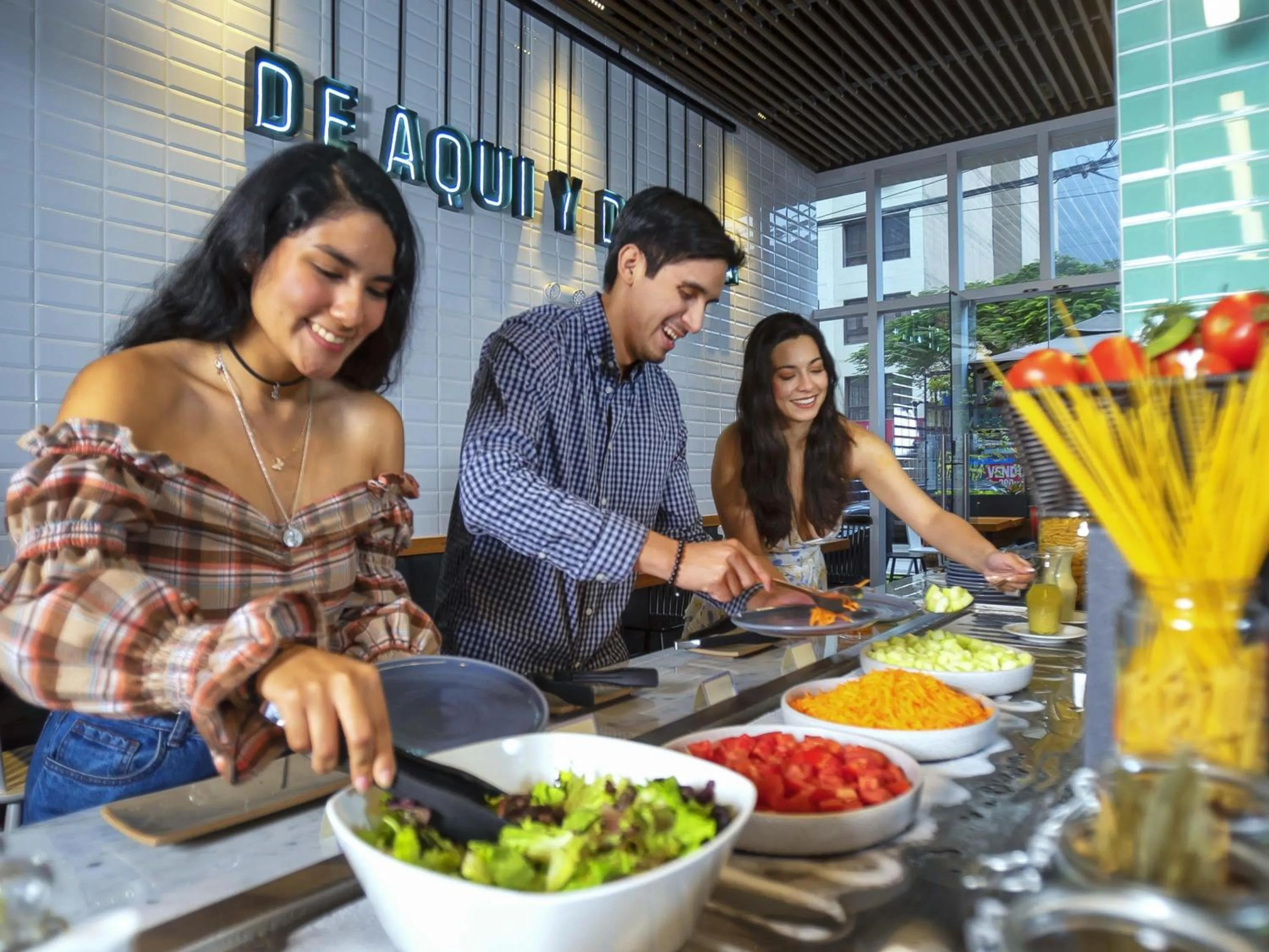 Restaurant/places to eat in ibis styles Lima San Isidro