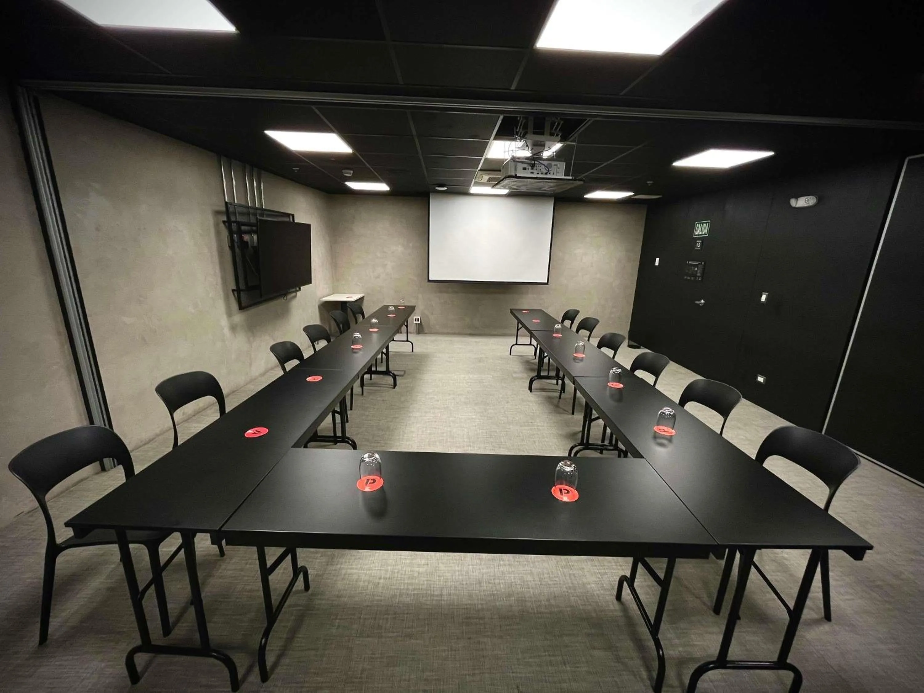 Meeting/conference room in ibis styles Lima San Isidro