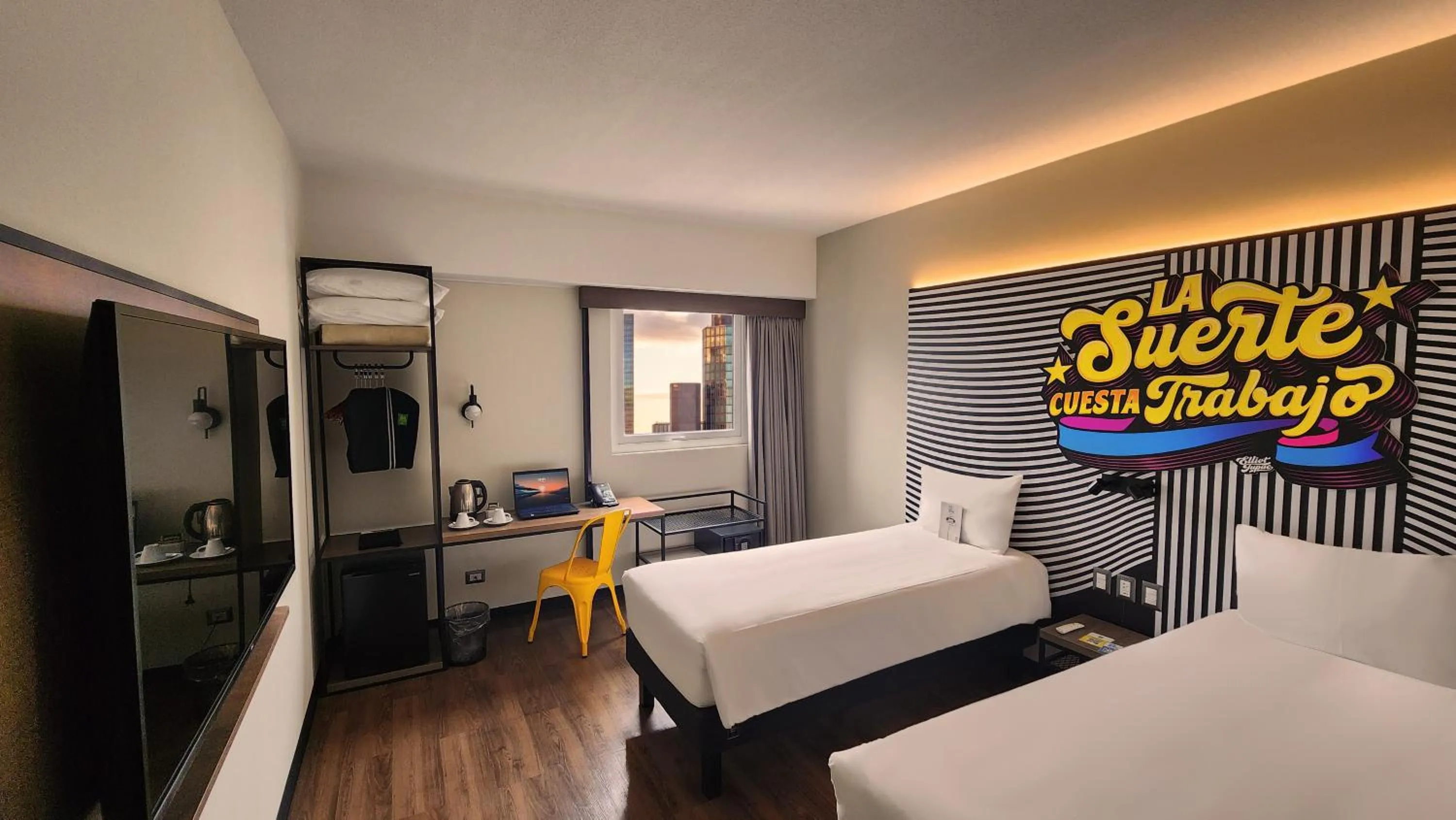 Bed in ibis styles Lima San Isidro