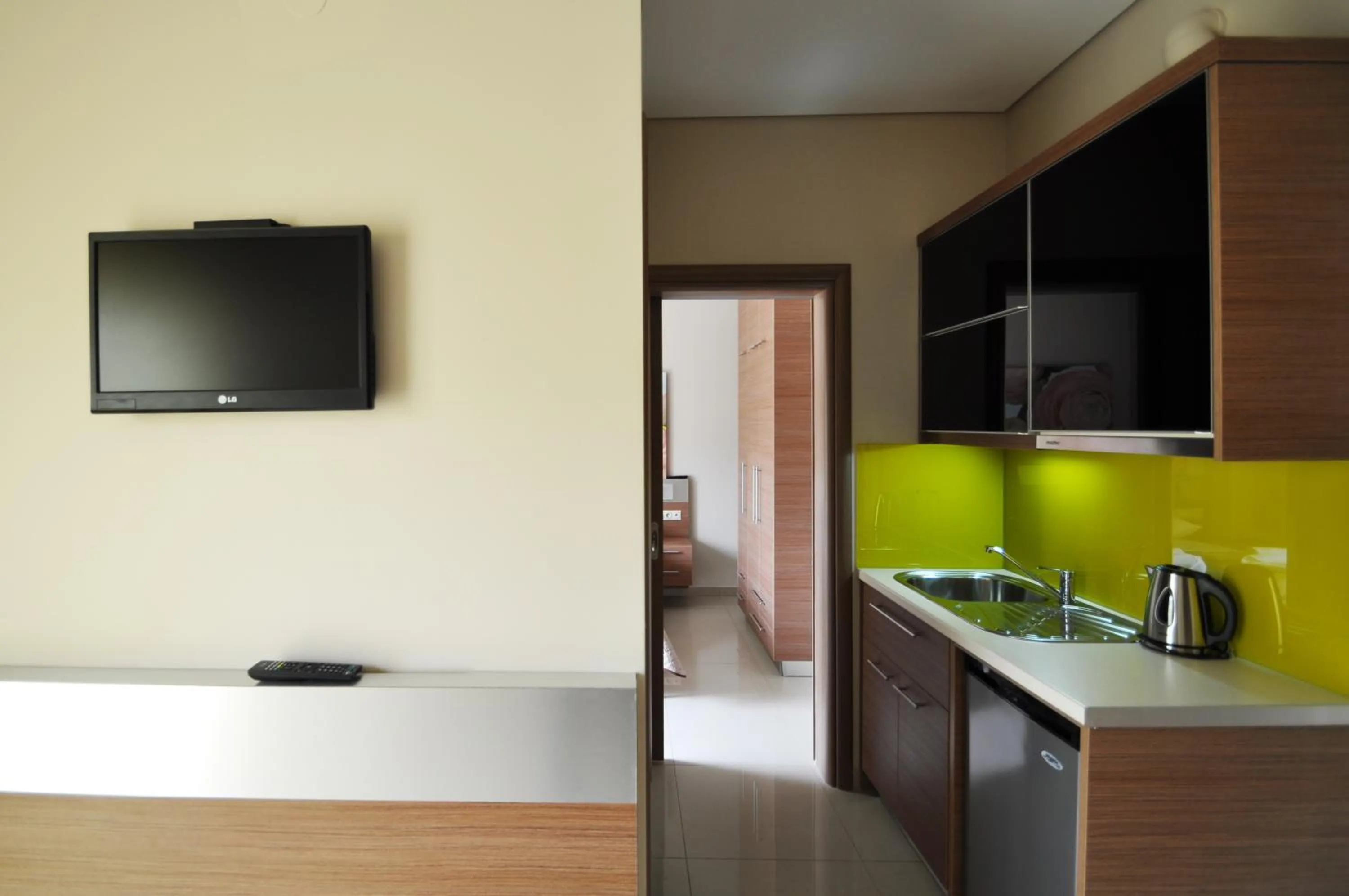 Kitchen or kitchenette in Relax Hotel