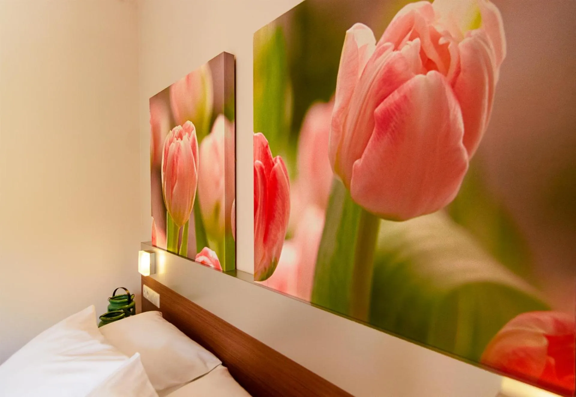 Decorative detail, Bed in Relax Hotel