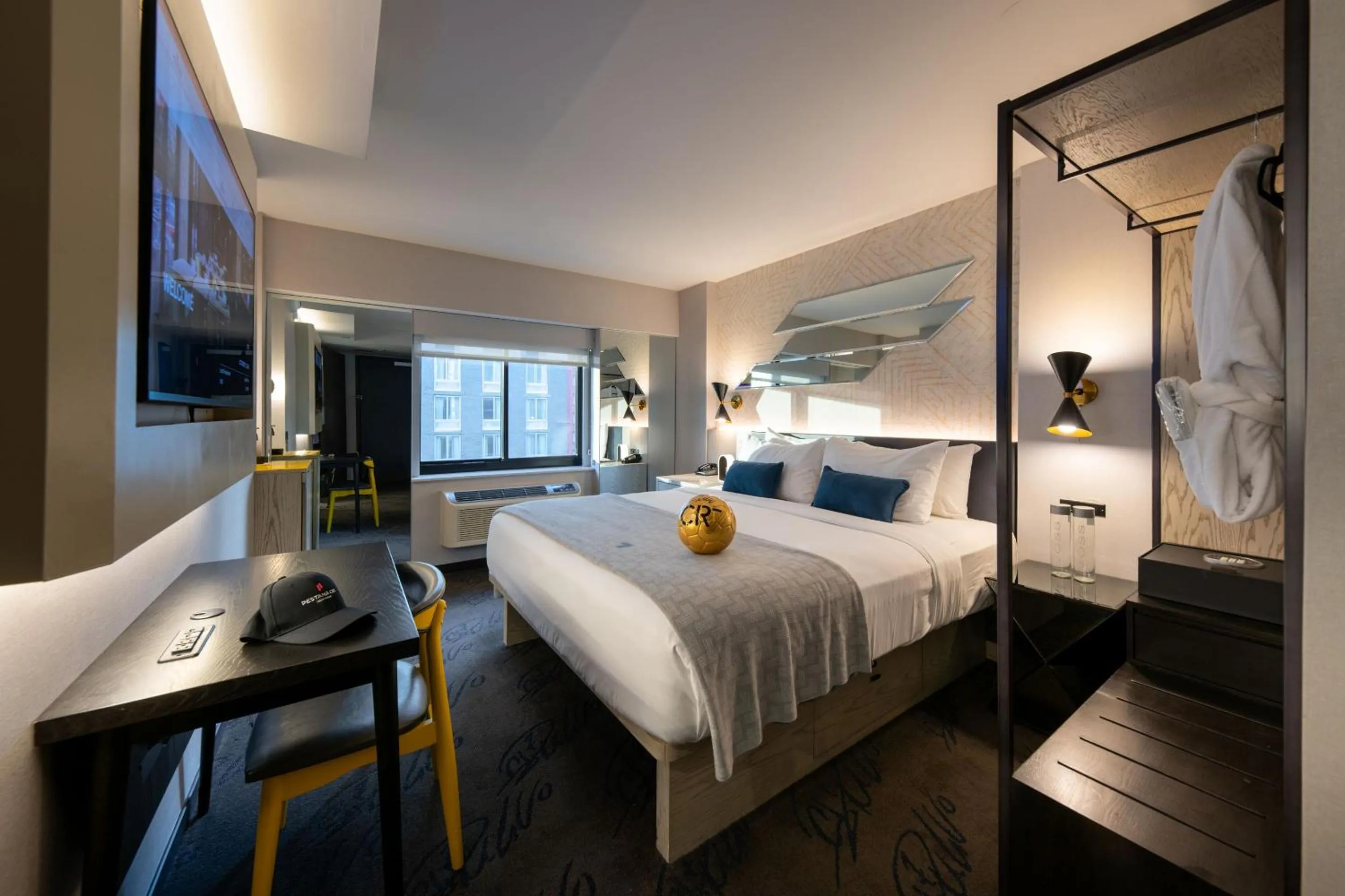 Deluxe King Room in Pestana CR7 Times Square