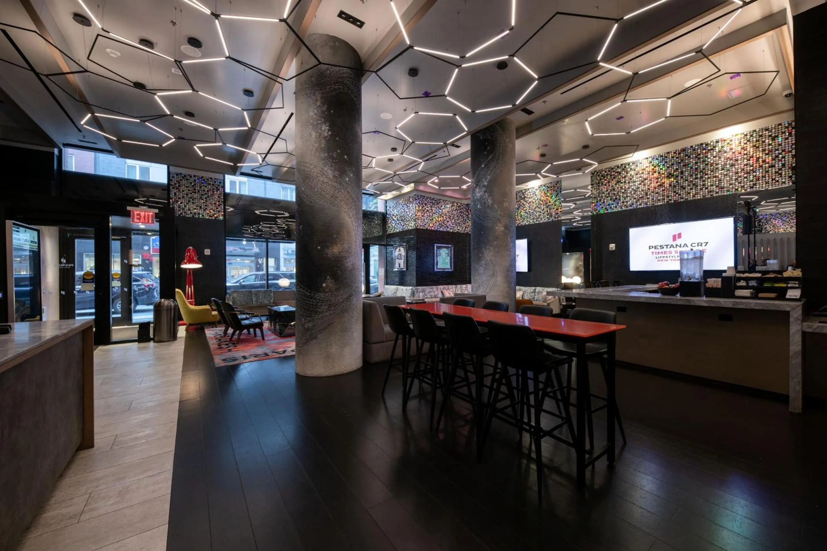 Lobby or reception in Pestana CR7 Times Square