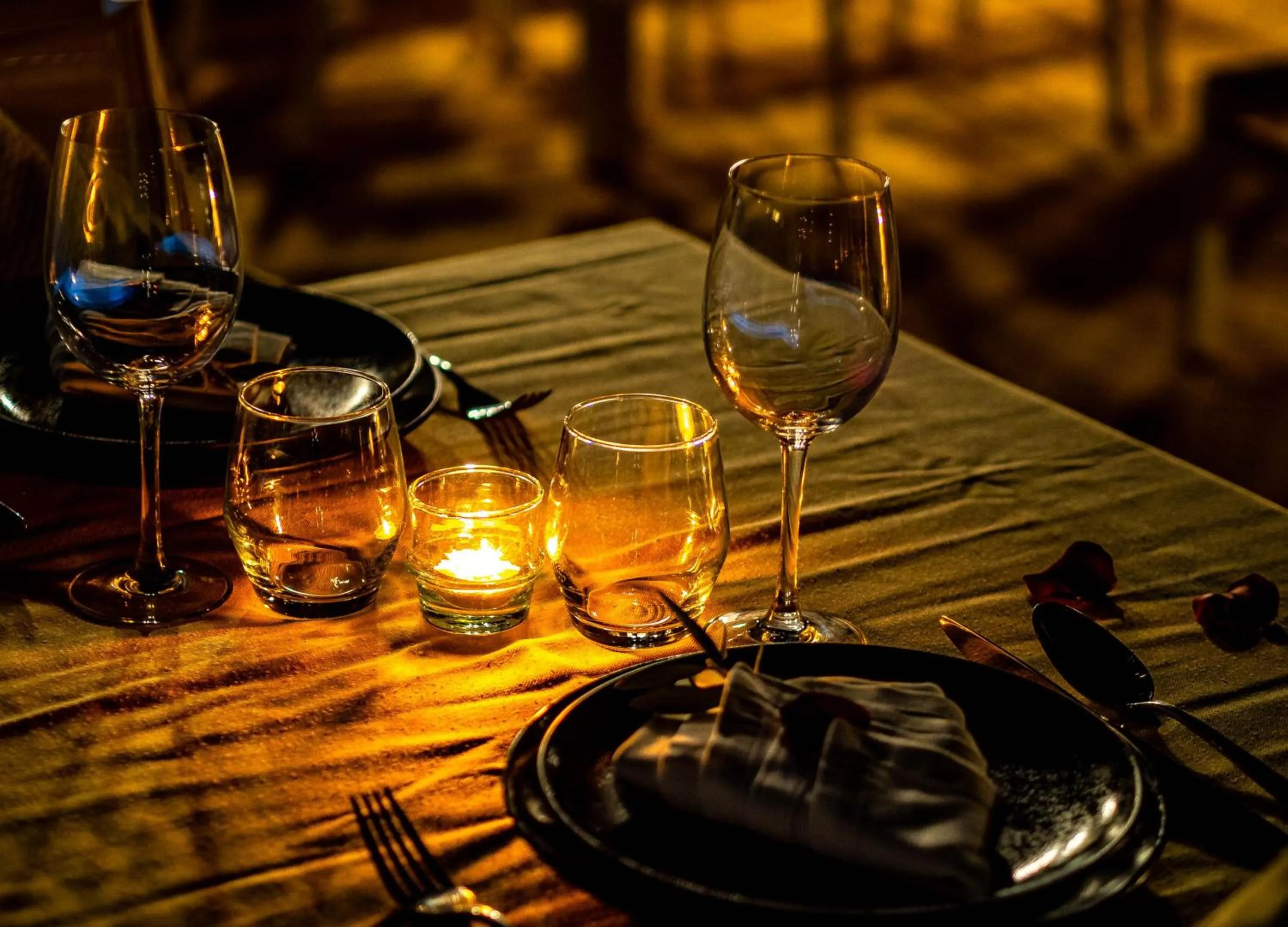 Restaurant/places to eat in Riad Houma