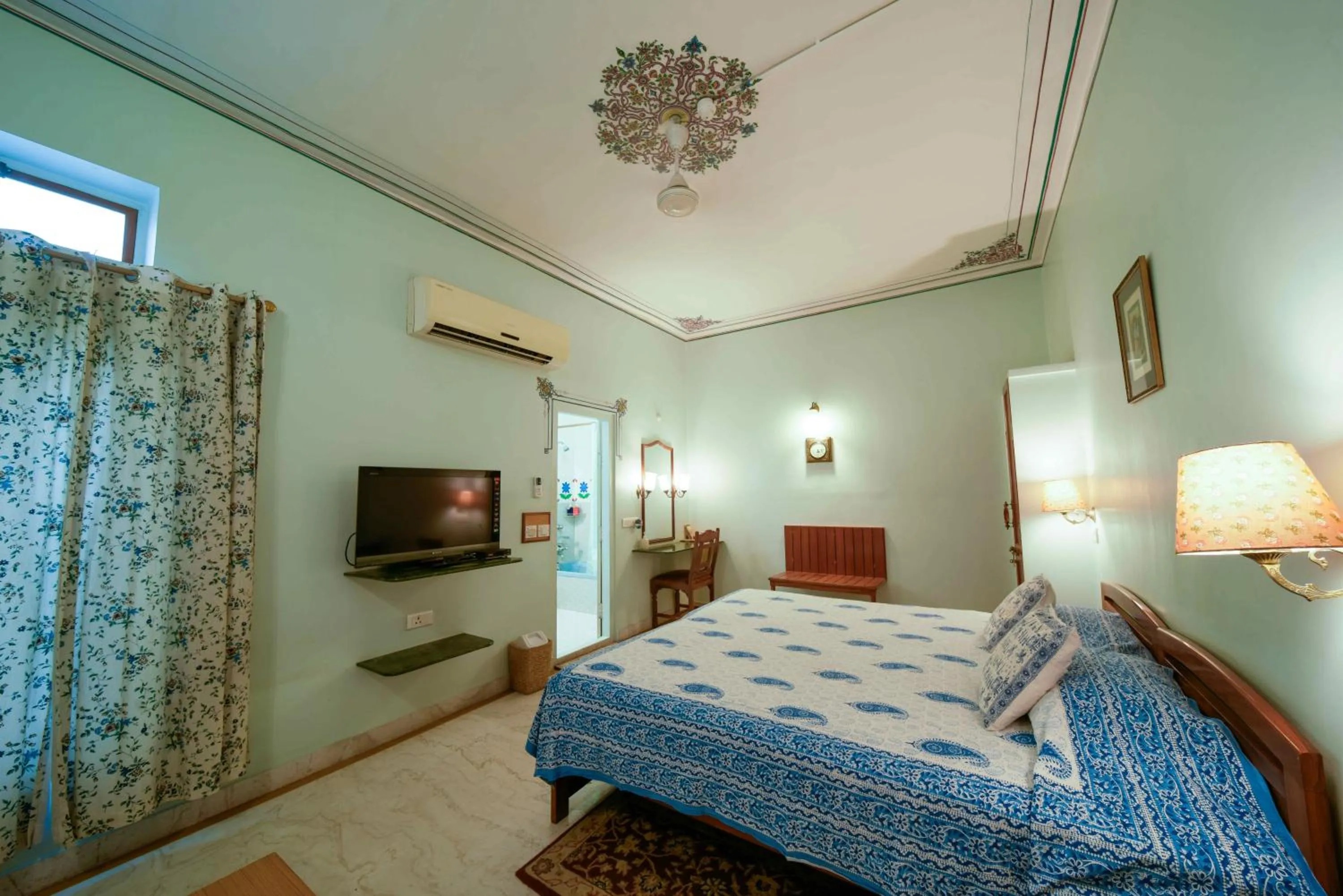 Photo of the whole room, Bed in Hotel Arya Niwas