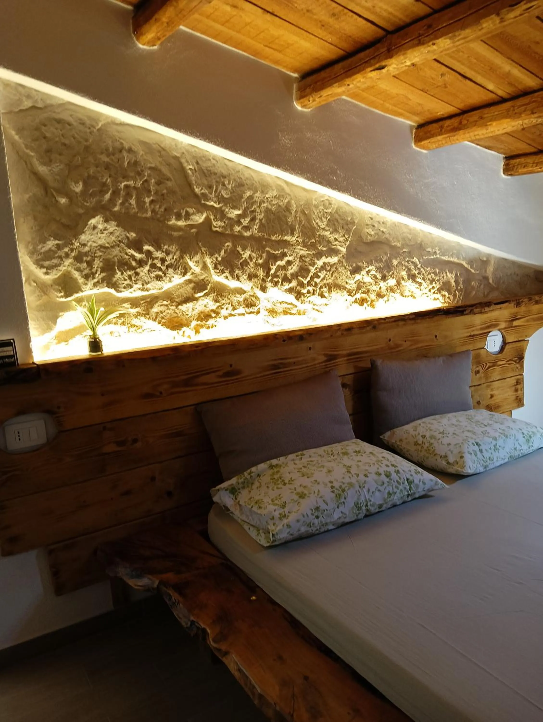 Bed in Piccola Azzurra Branch