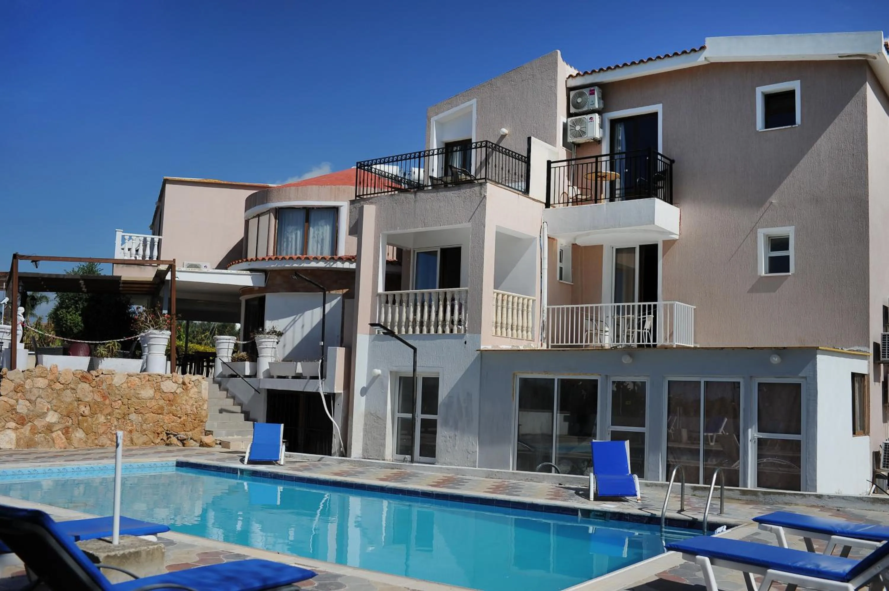 Bella Rosa hotel Cyprus