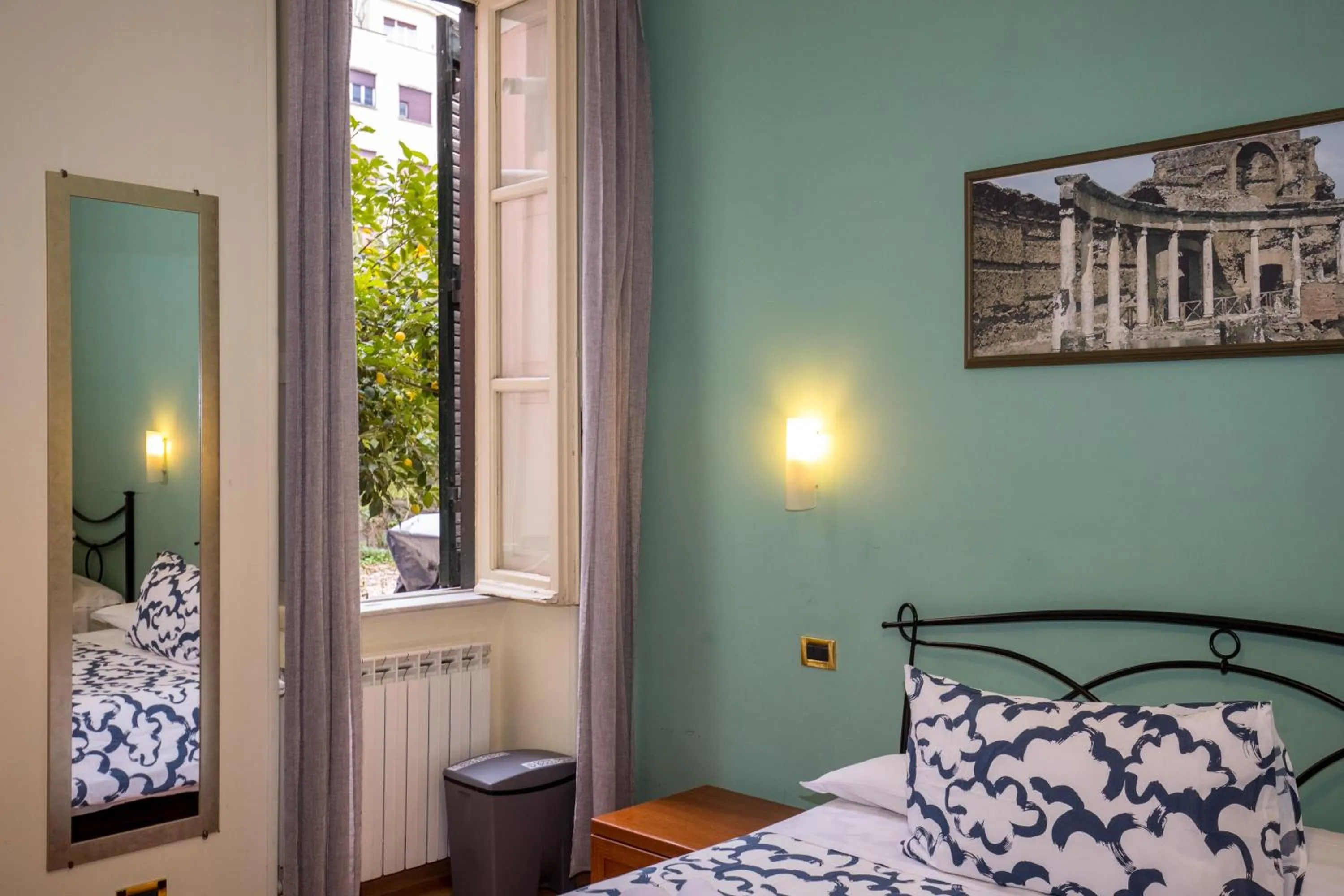 Bed in Palazzo Santori