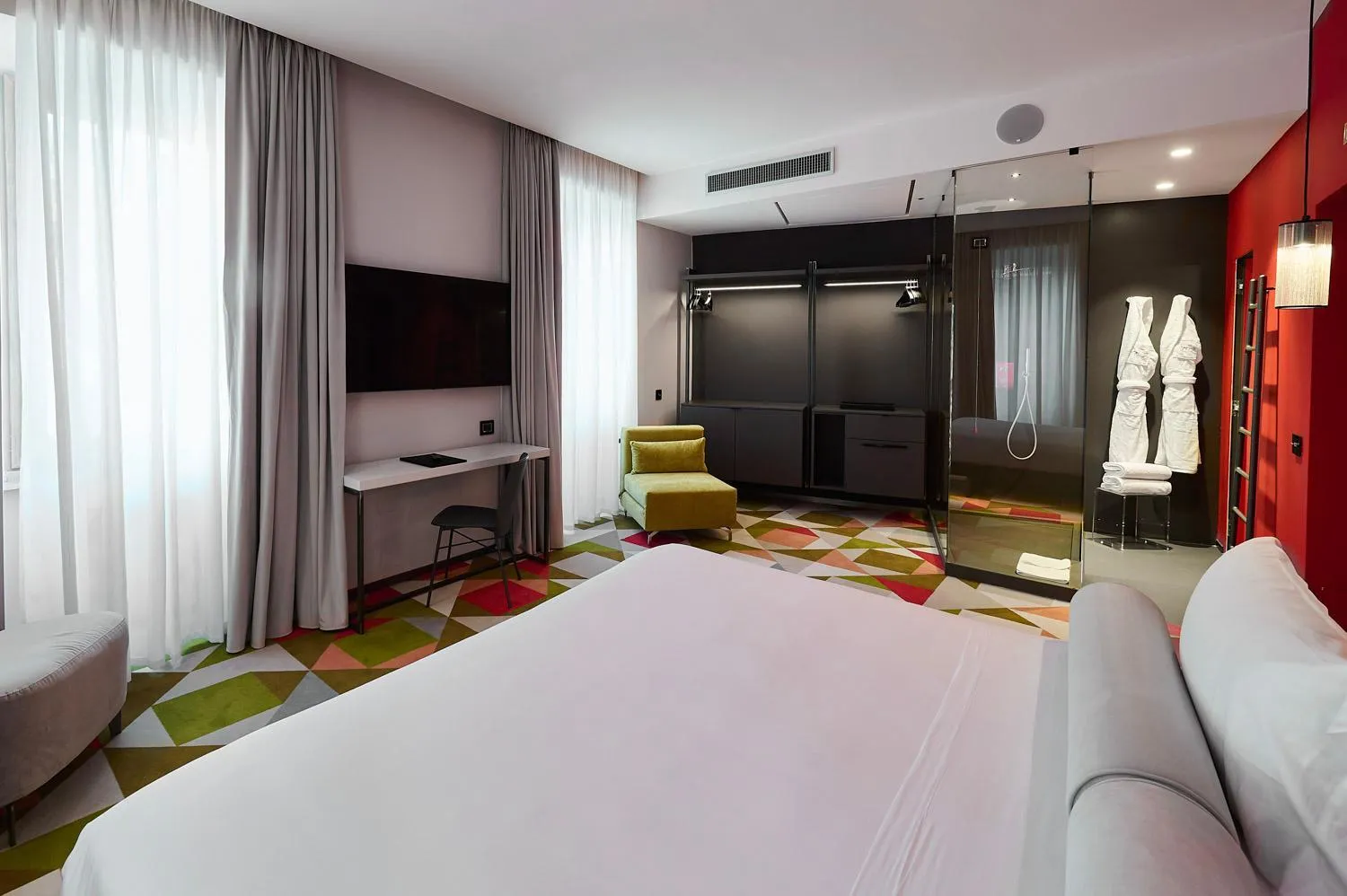 Photo of the whole room, Bed in MyTALE Creative Academy Hotel