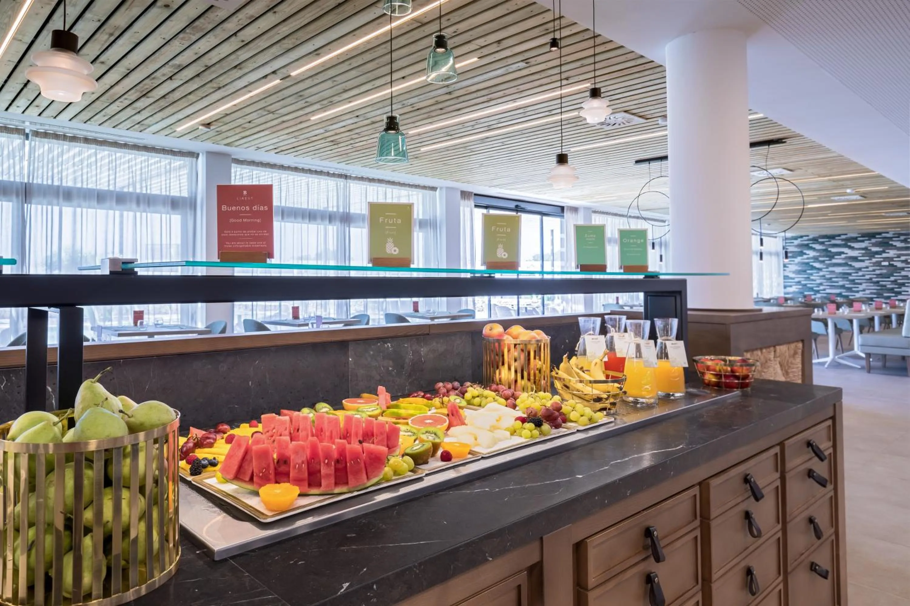 Food in Barceló Nura