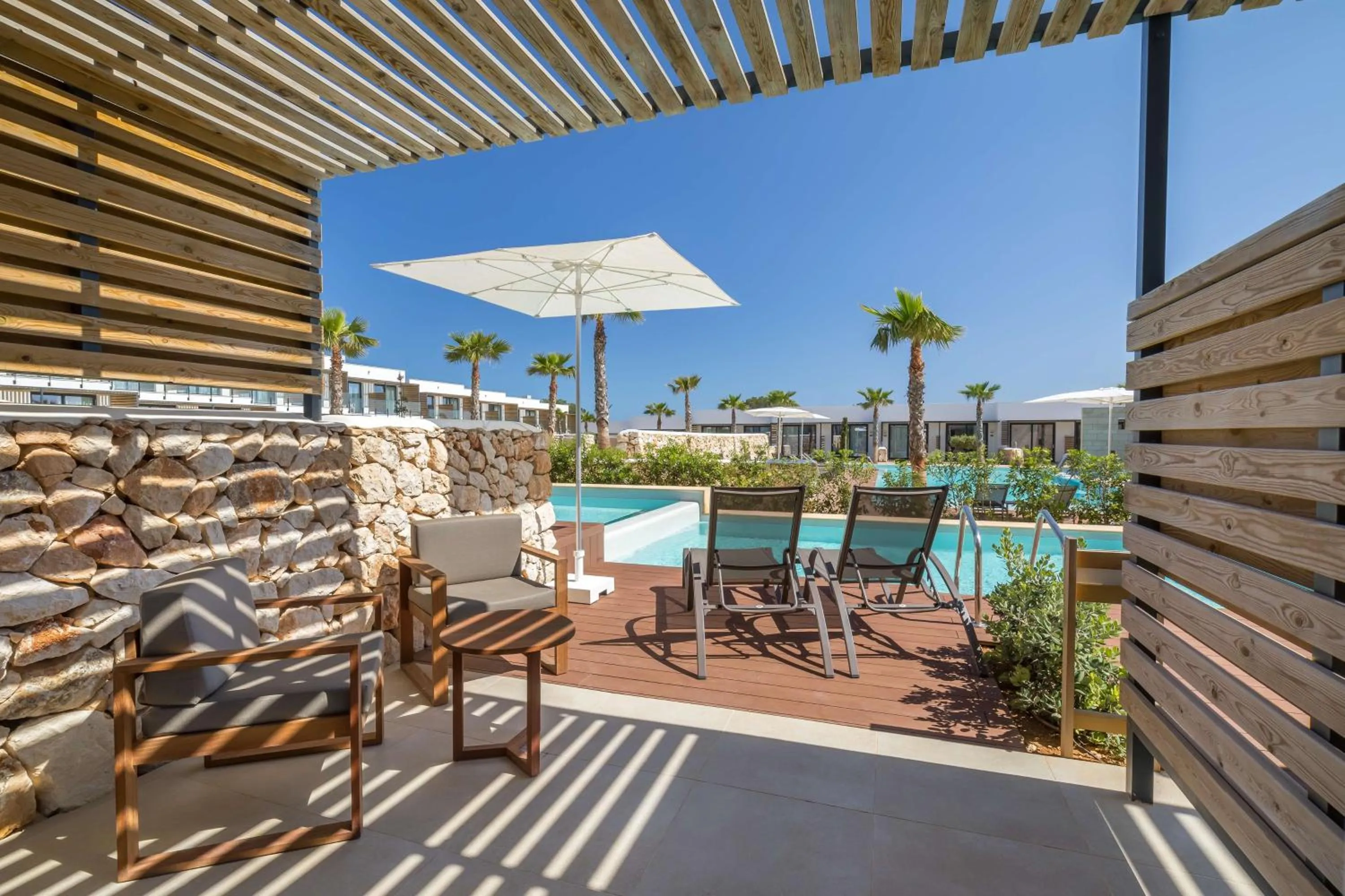 Photo of the whole room in Barceló Nura