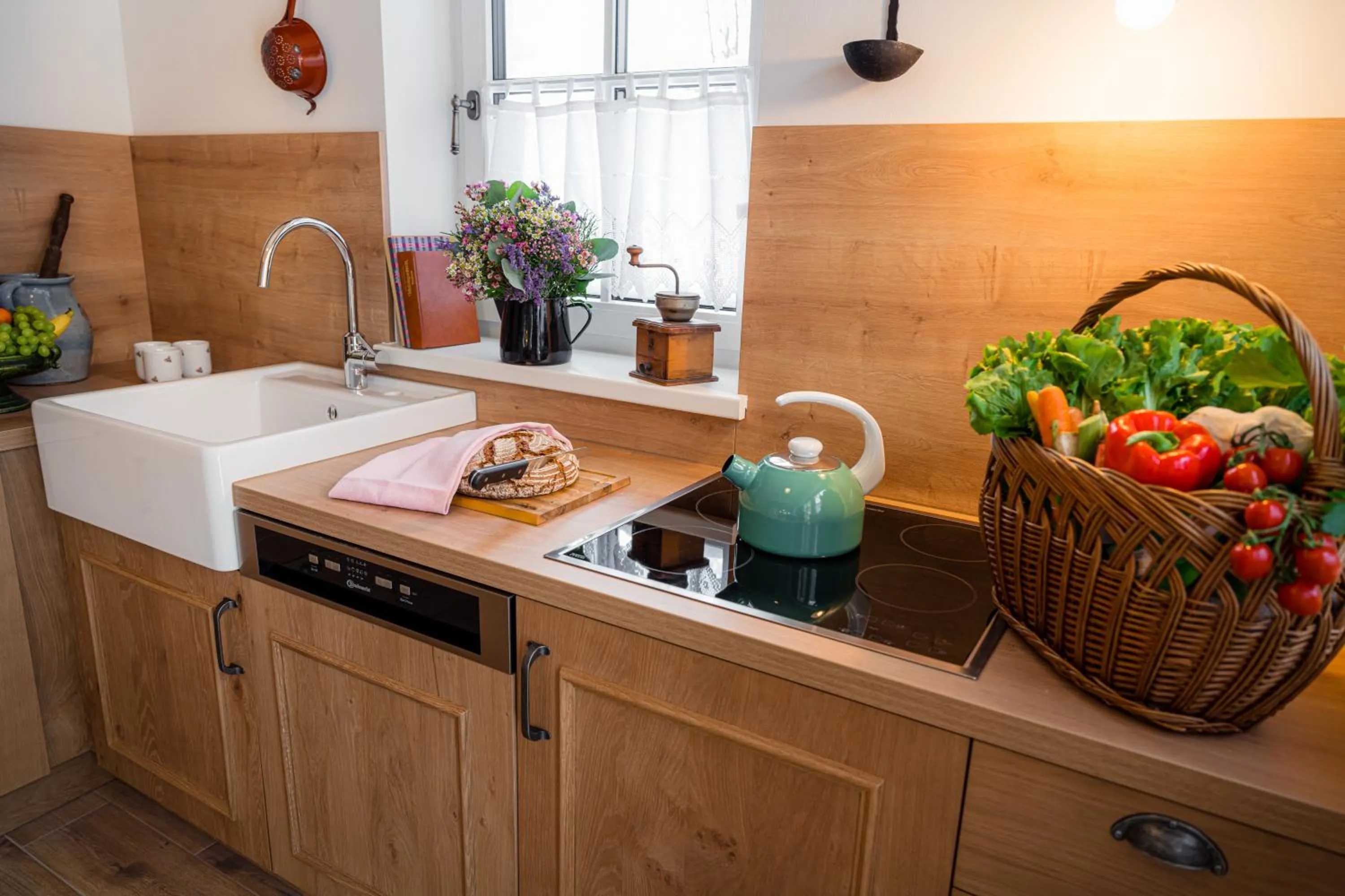 Kitchen or kitchenette in Narzissendorf Zloam