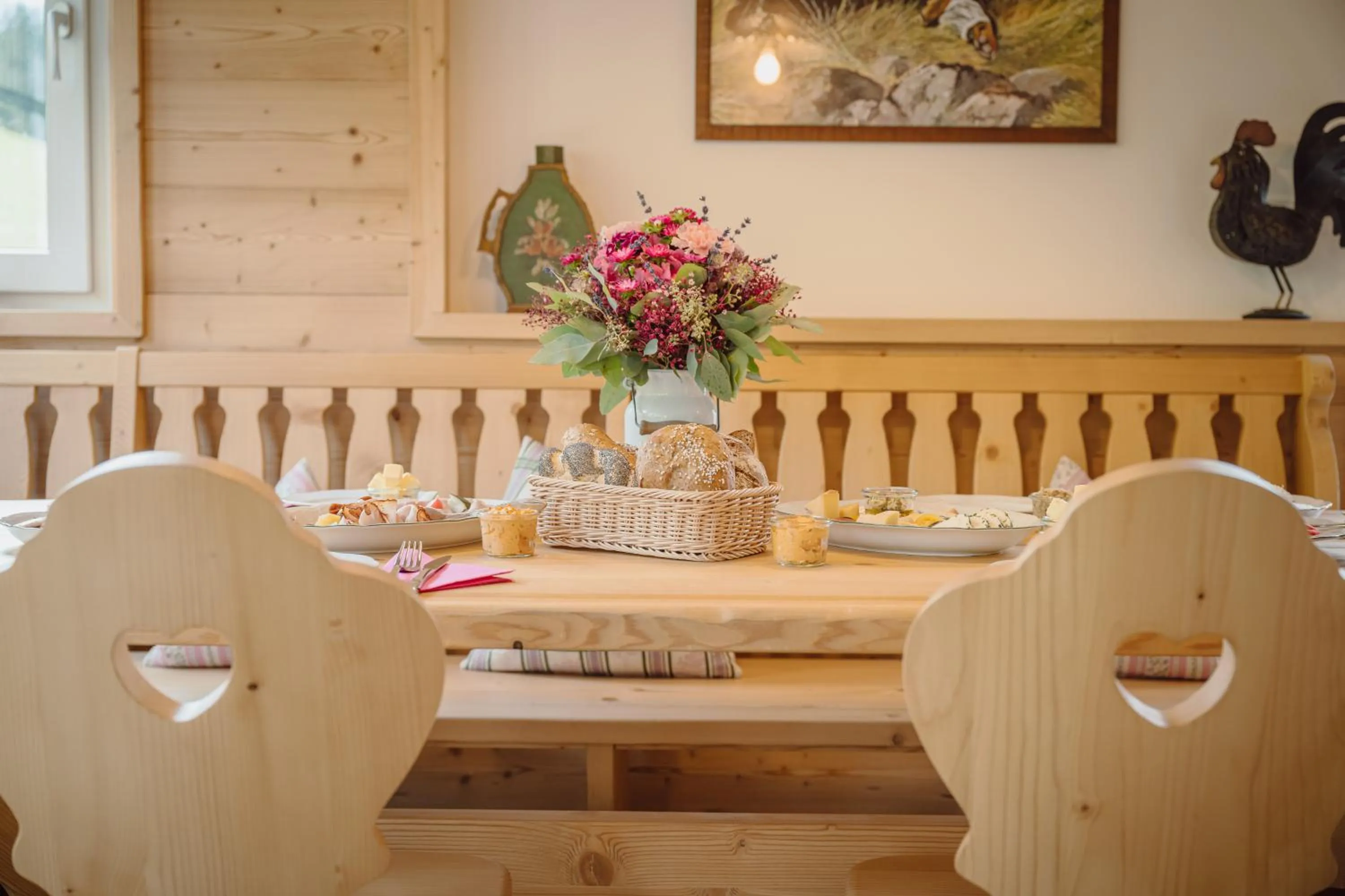 Dining area in Narzissendorf Zloam