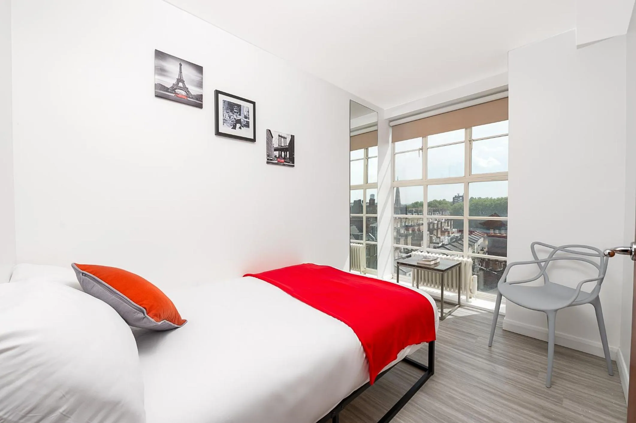 Bedroom, Bed in Roland House