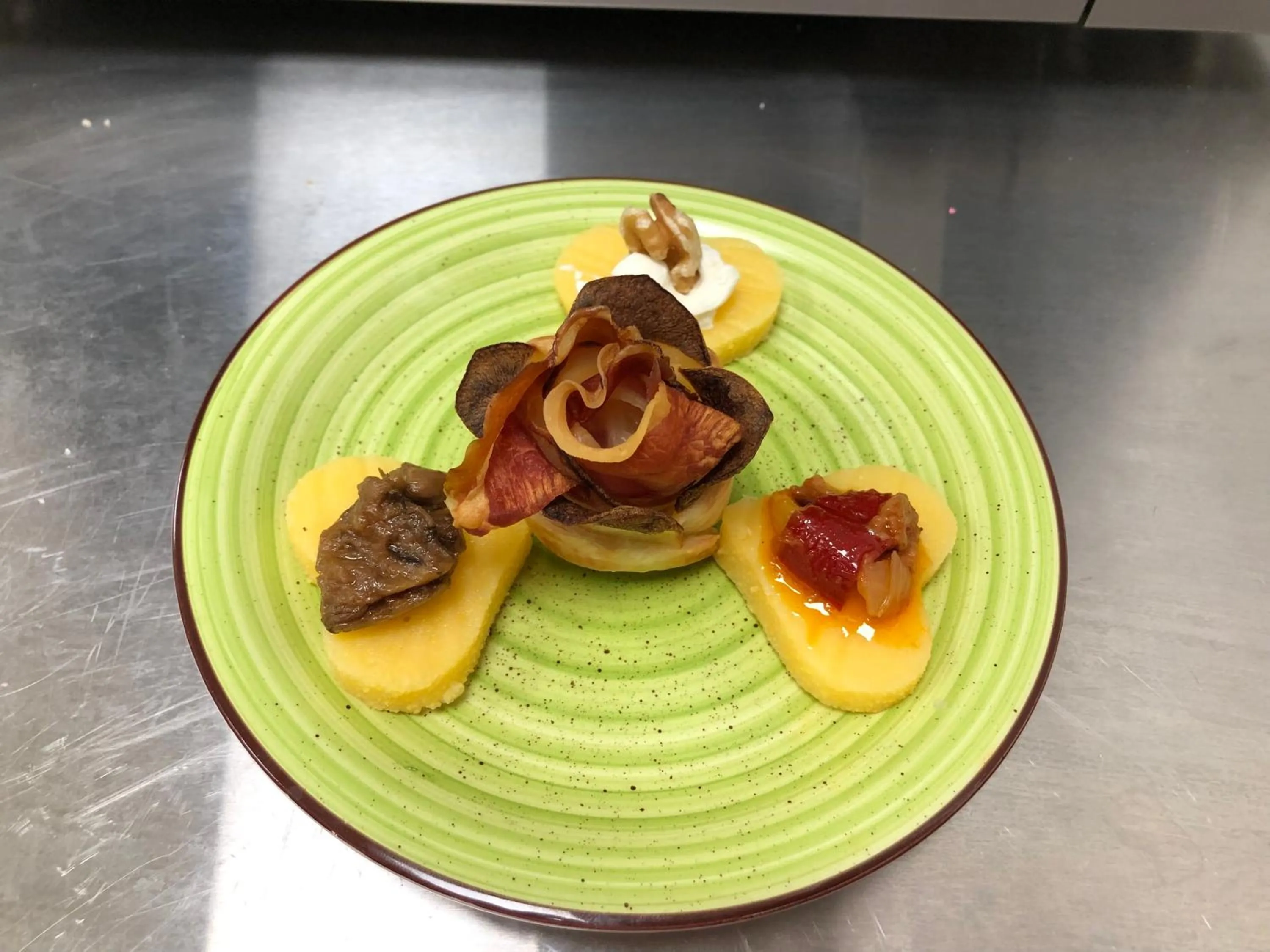 Restaurant/places to eat in mammaCristina