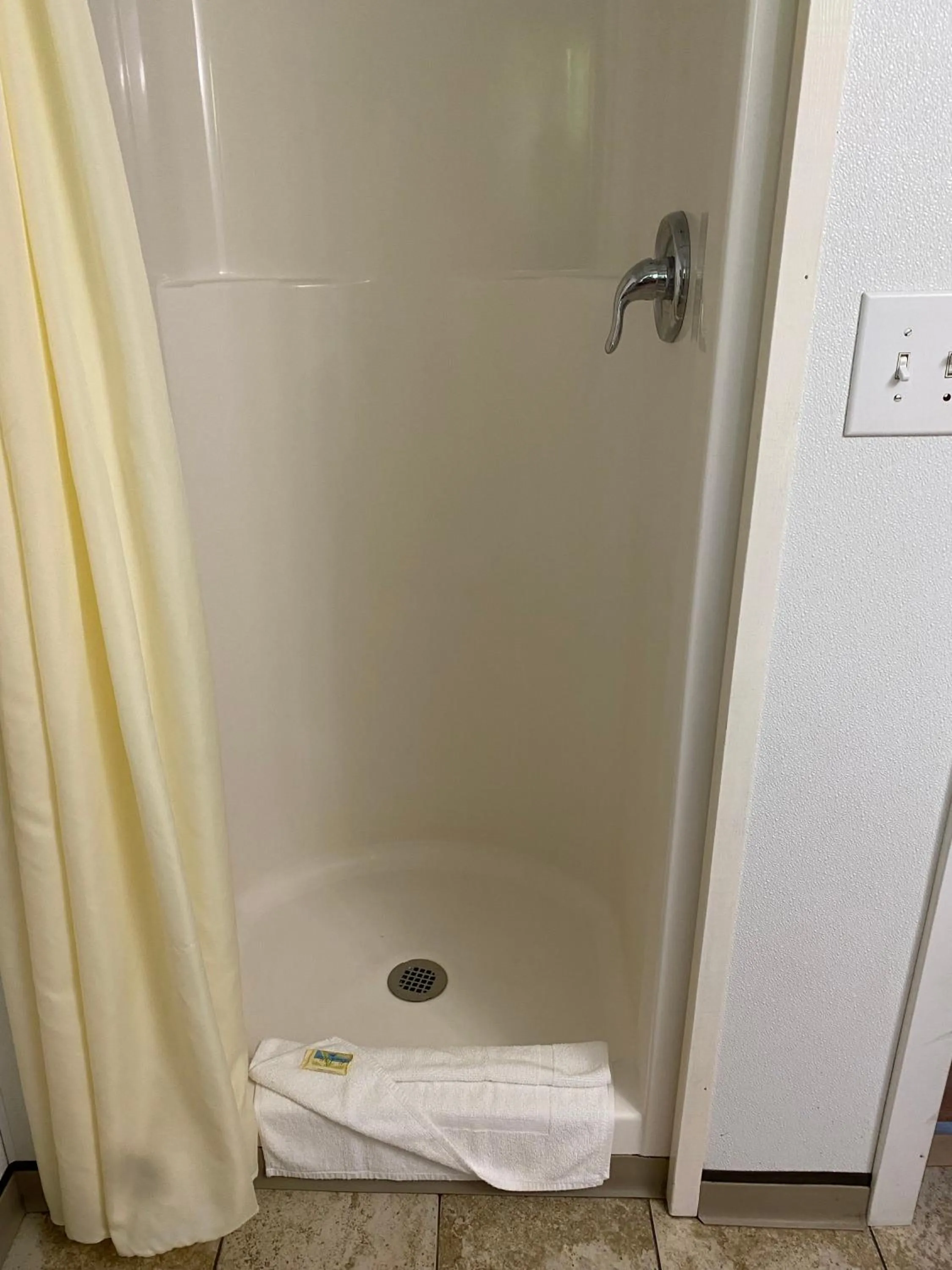 Shower in Oceanside Ocean Front Cabins