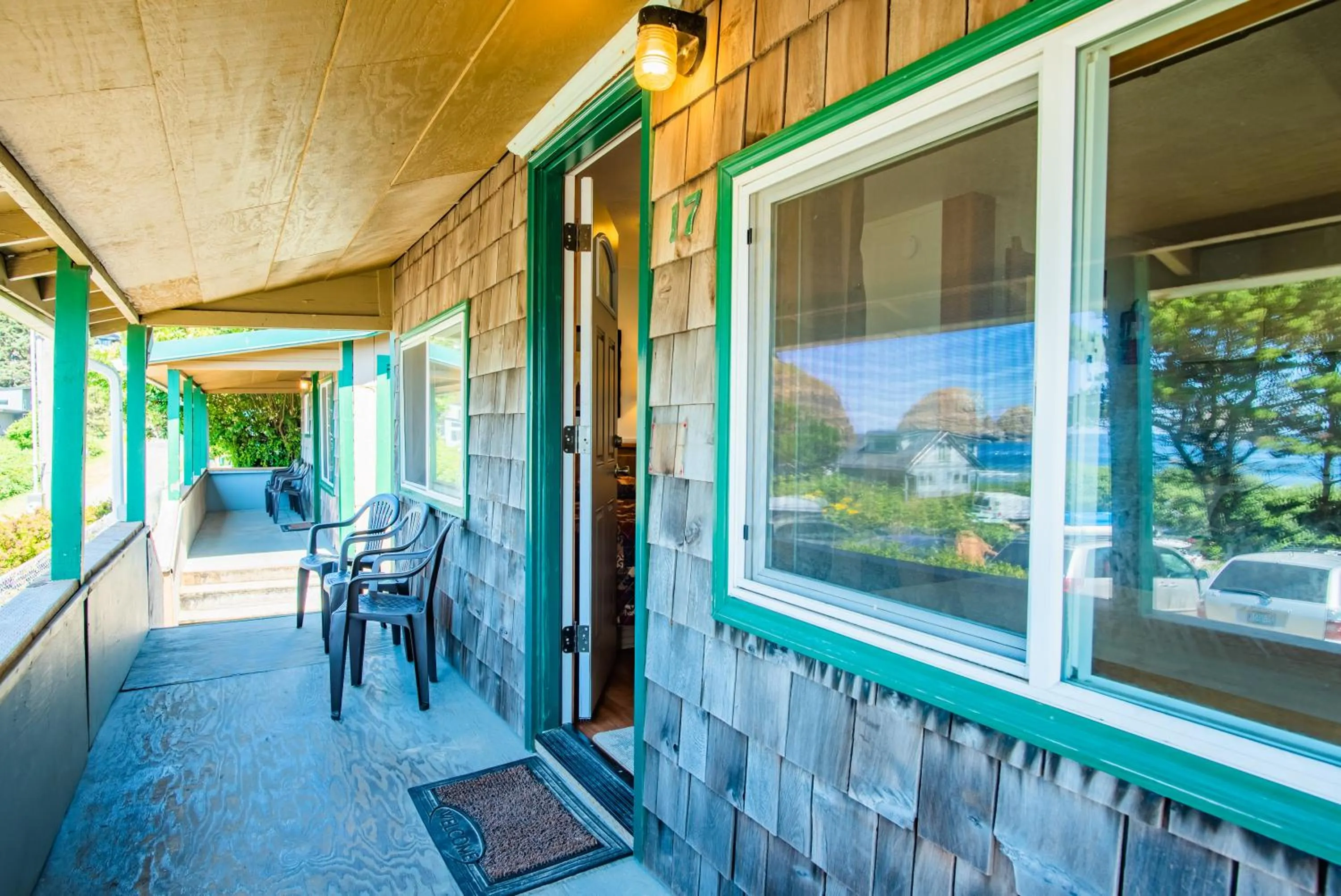 Property building in Oceanside Ocean Front Cabins