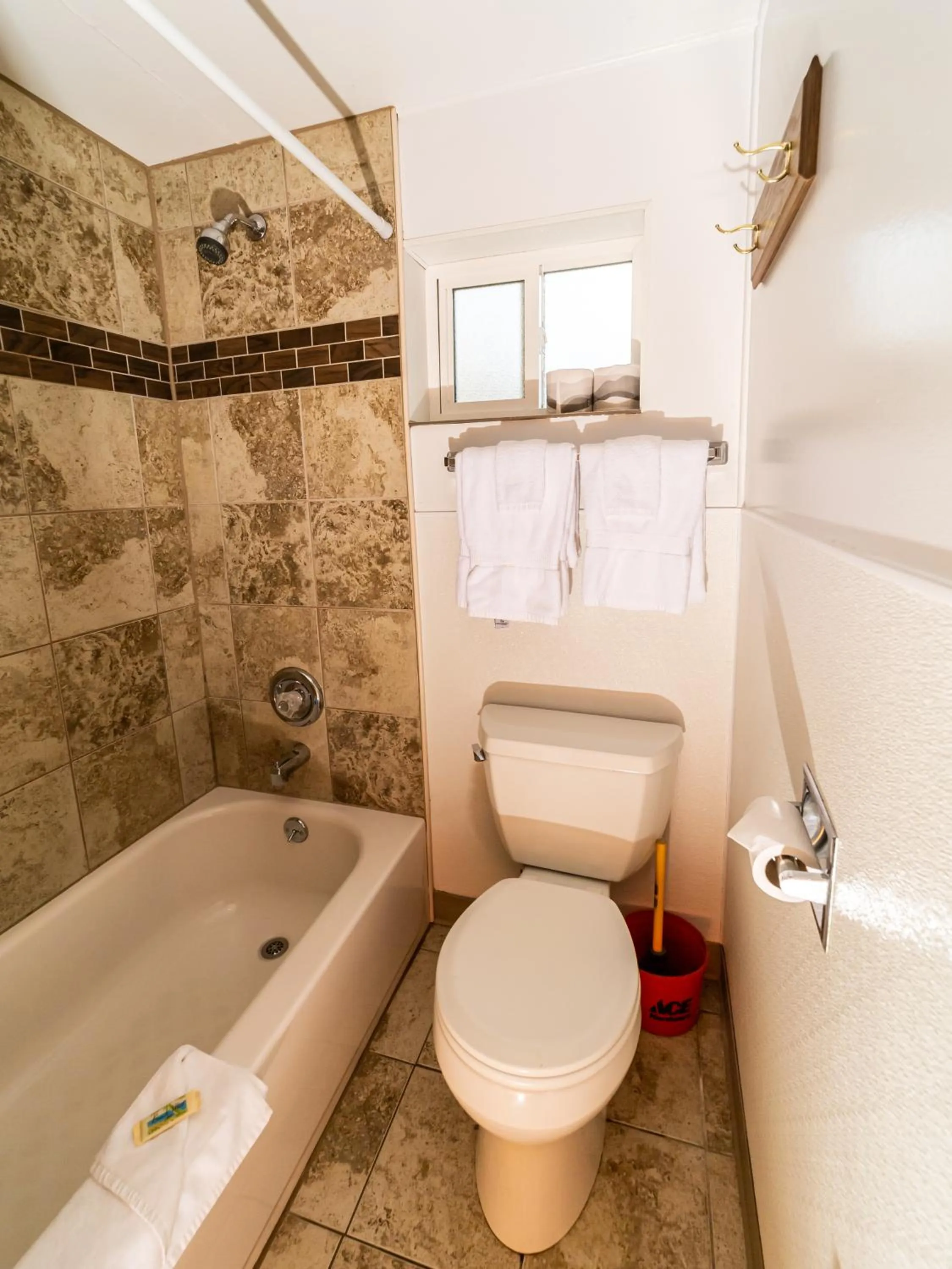 Bathroom in Oceanside Ocean Front Cabins
