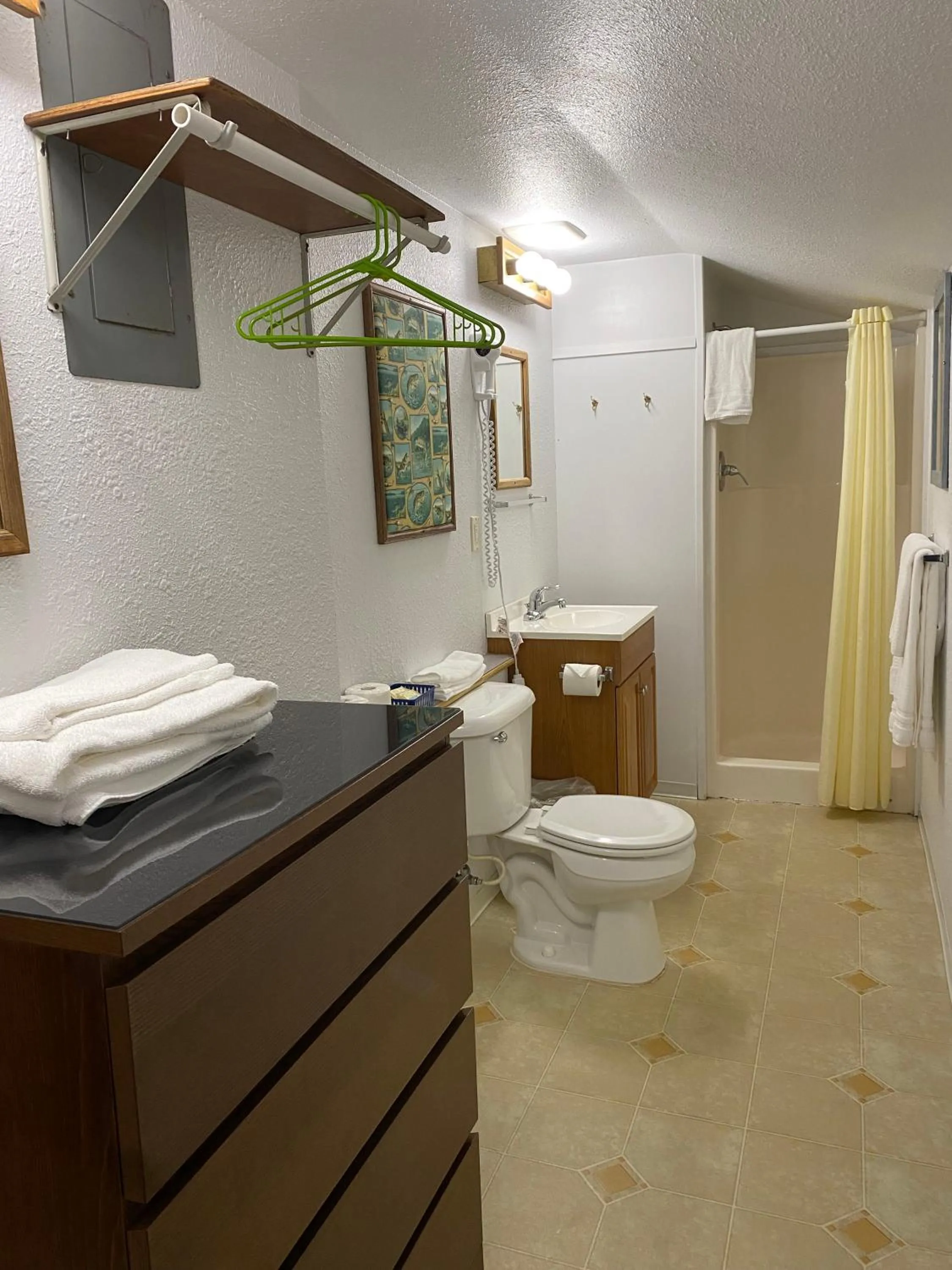 Bathroom in Oceanside Ocean Front Cabins