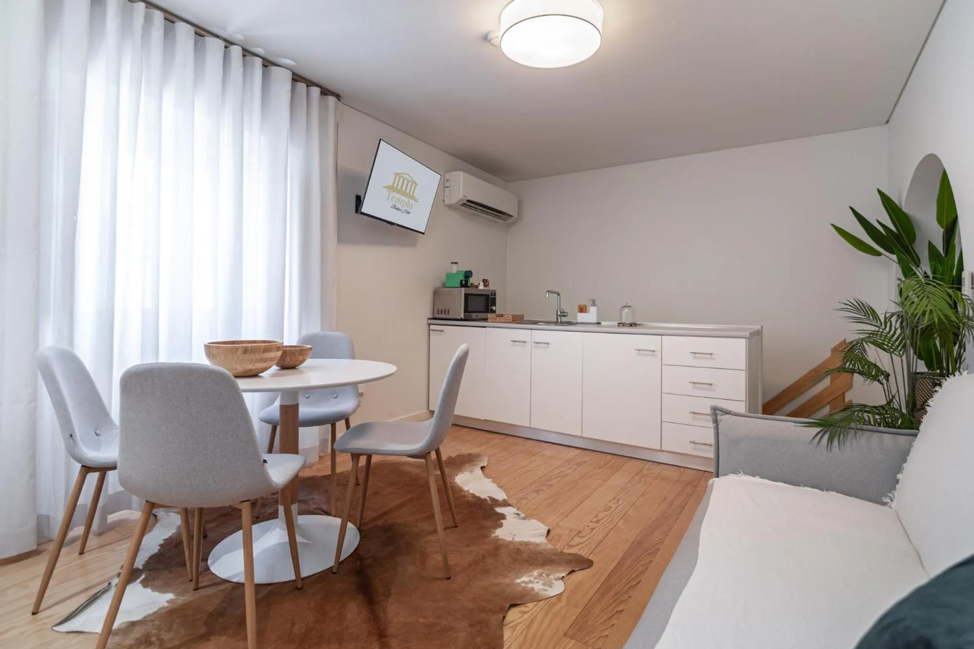 Kitchen or kitchenette in Templo Boutique Hotel