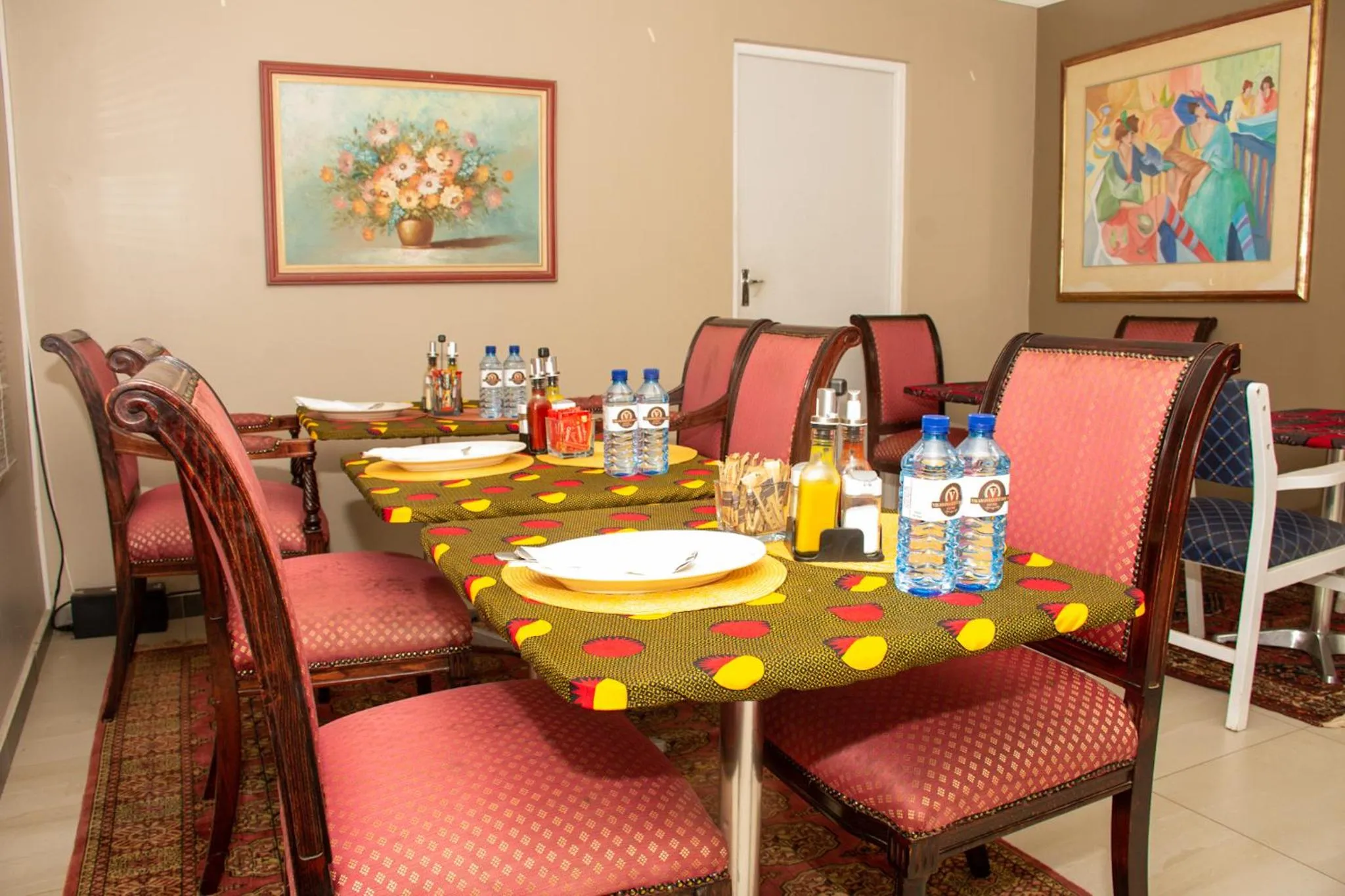 Vikamana Guest House