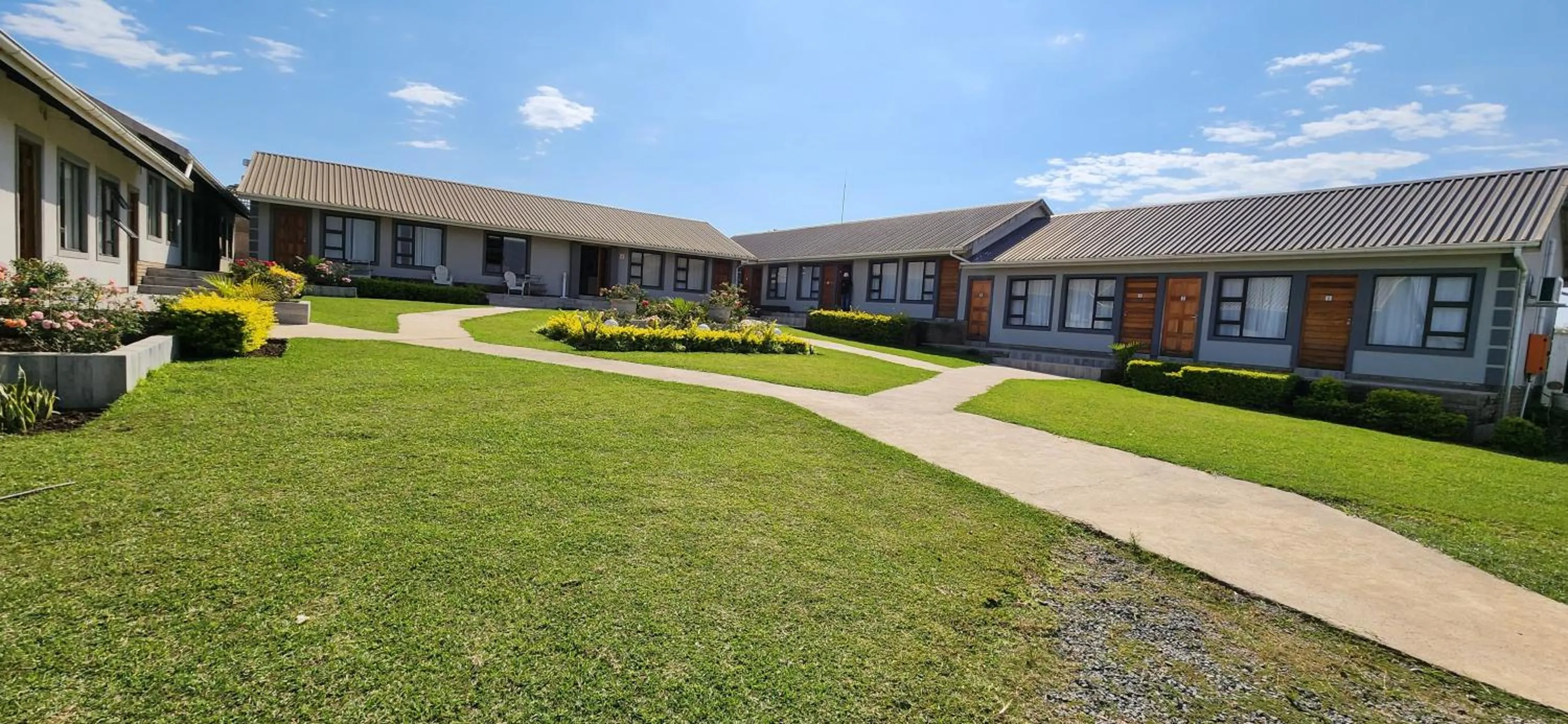 Vikamana Guest House