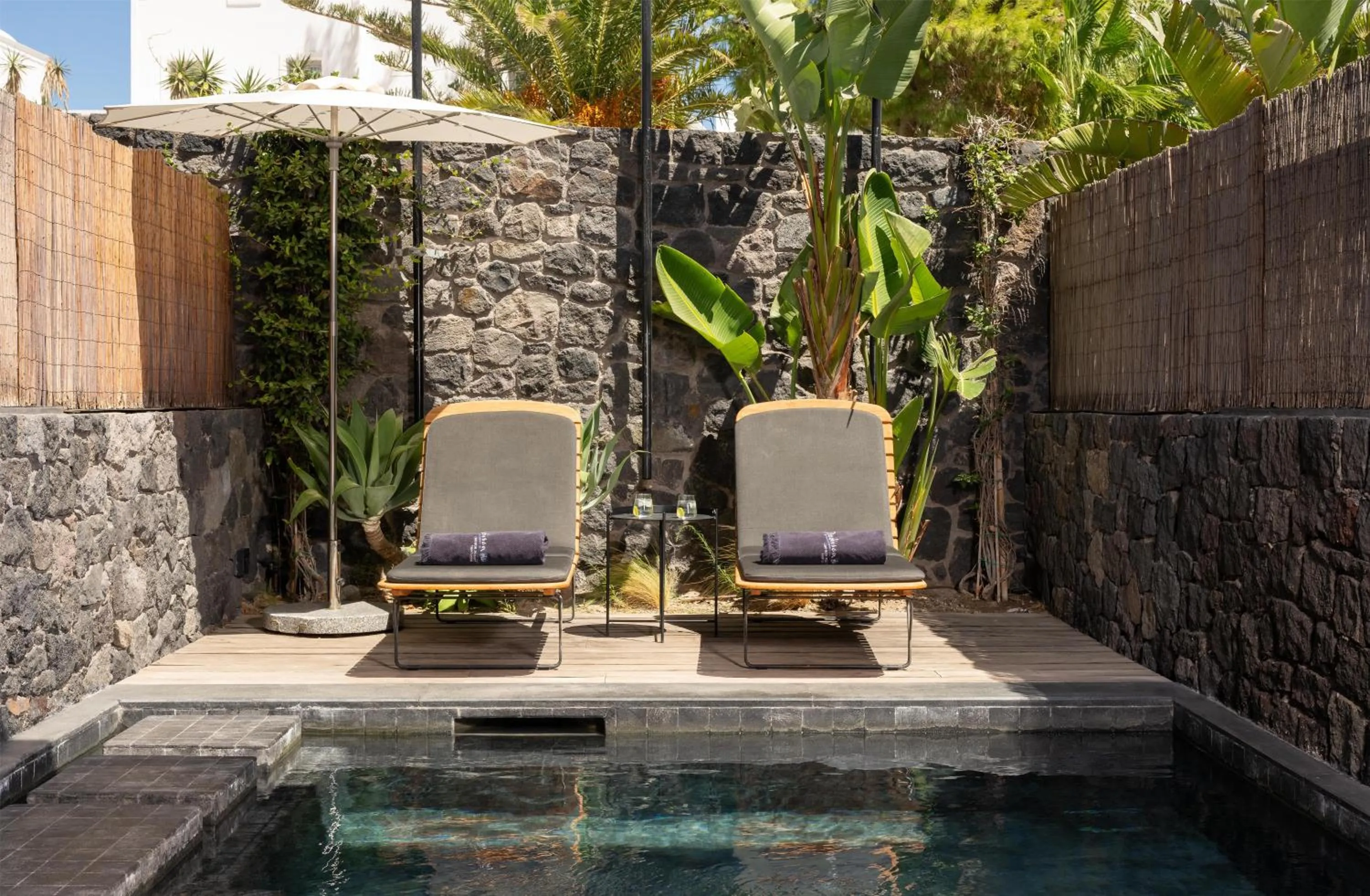 Photo of the whole room in Radisson Blu Zaffron Resort, Santorini