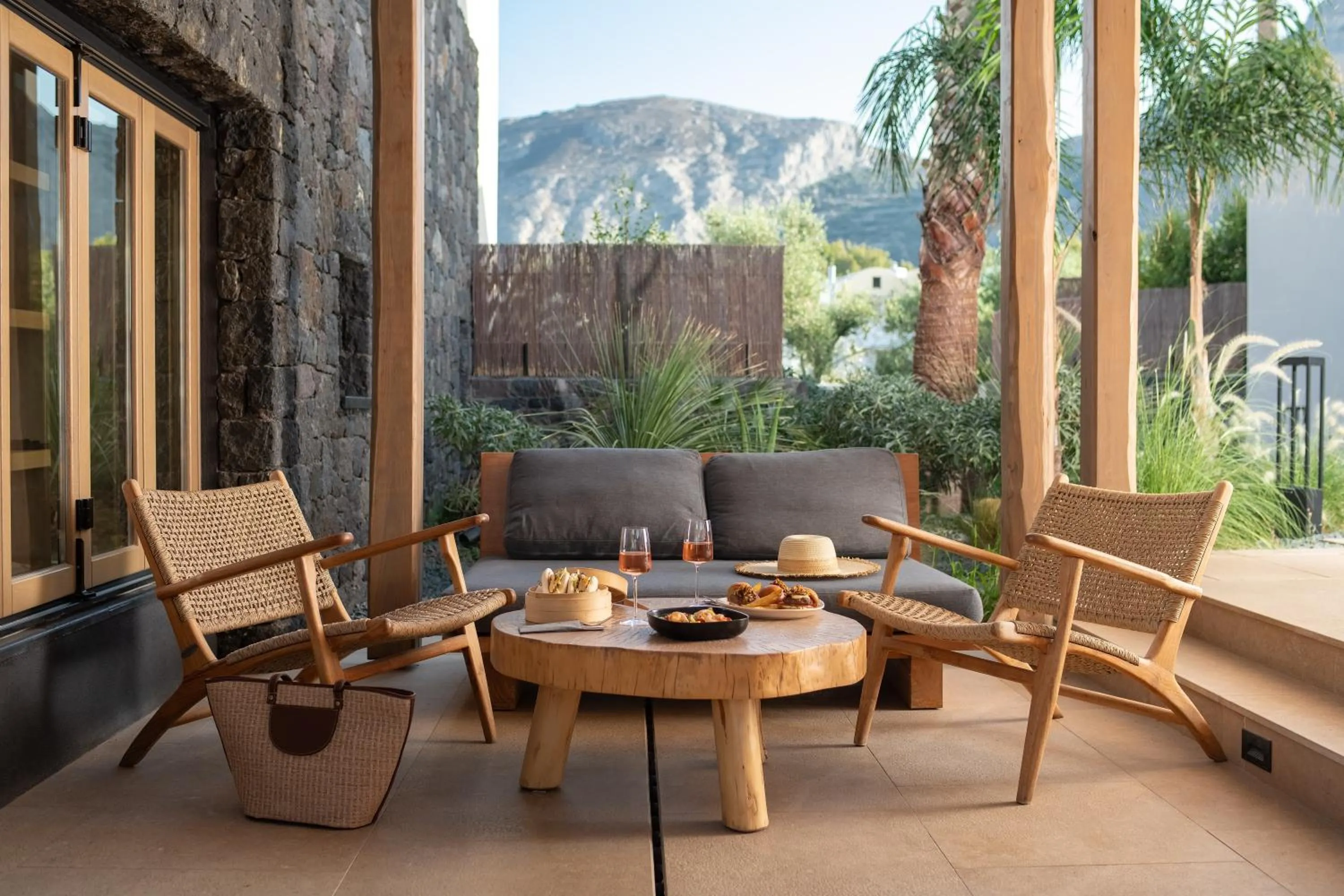 Restaurant/places to eat in Radisson Blu Zaffron Resort, Santorini