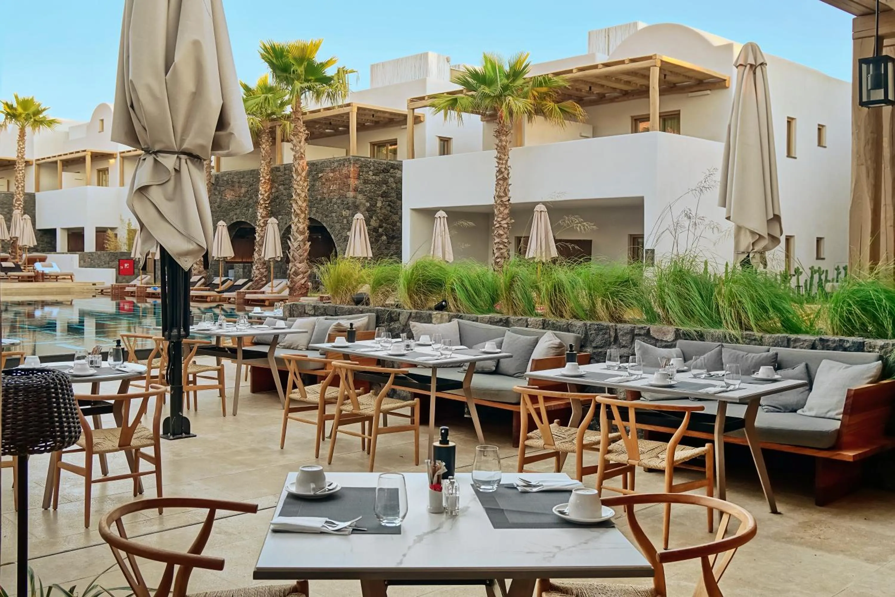 Restaurant/places to eat in Radisson Blu Zaffron Resort, Santorini