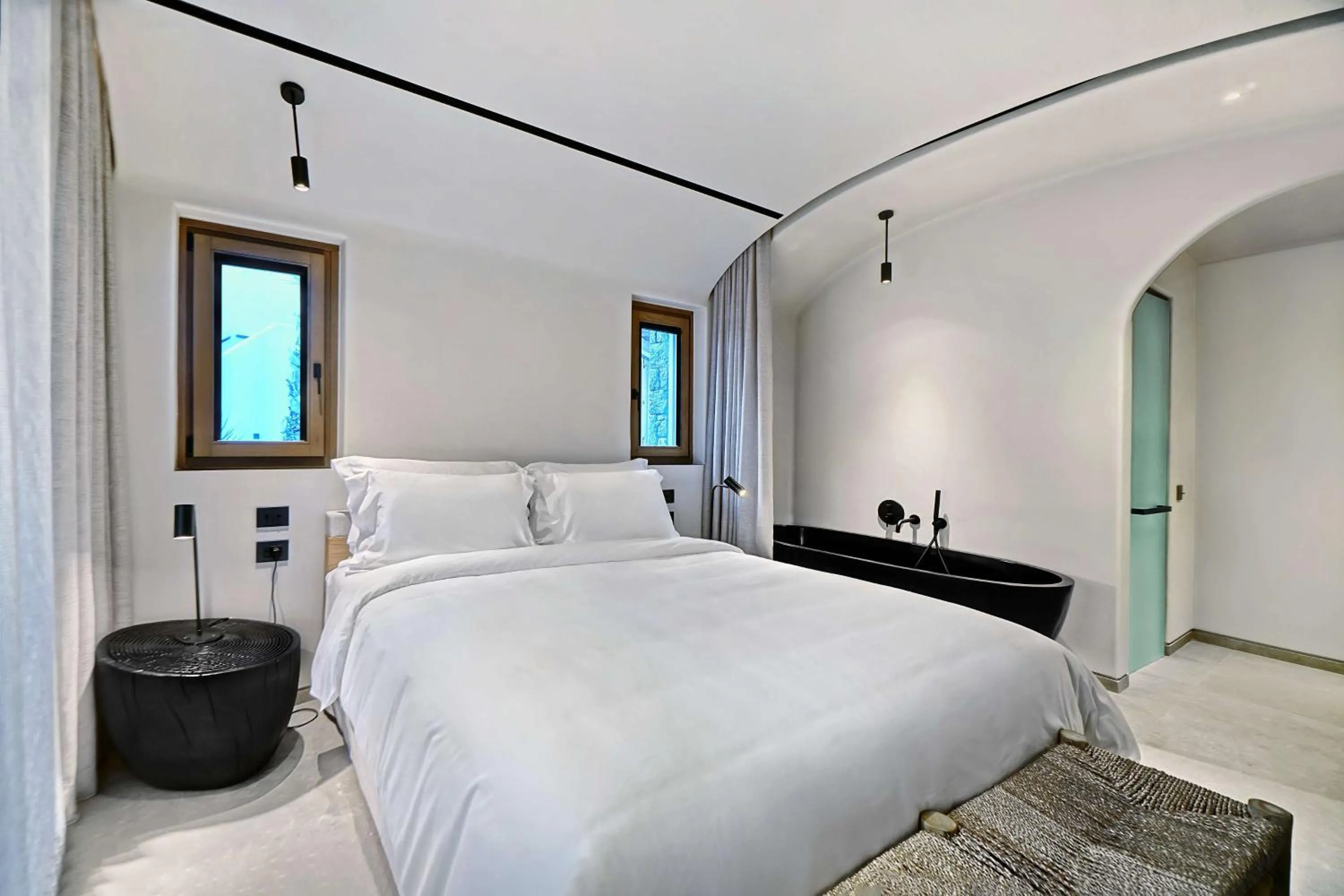 Photo of the whole room, Bed in Radisson Blu Zaffron Resort, Santorini