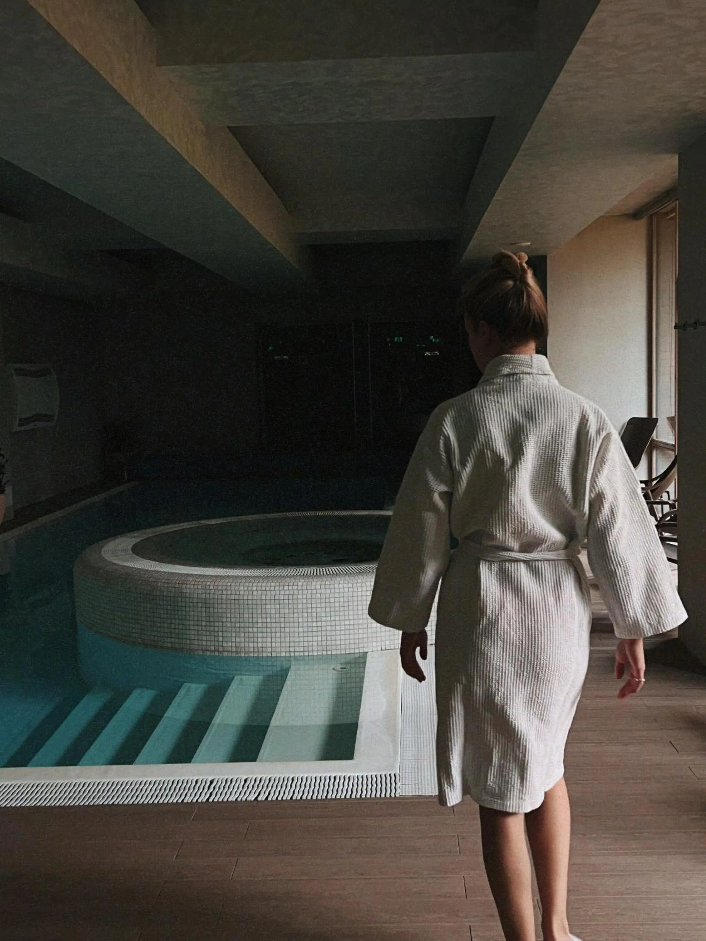 People in Mana Suites & Sea SPA