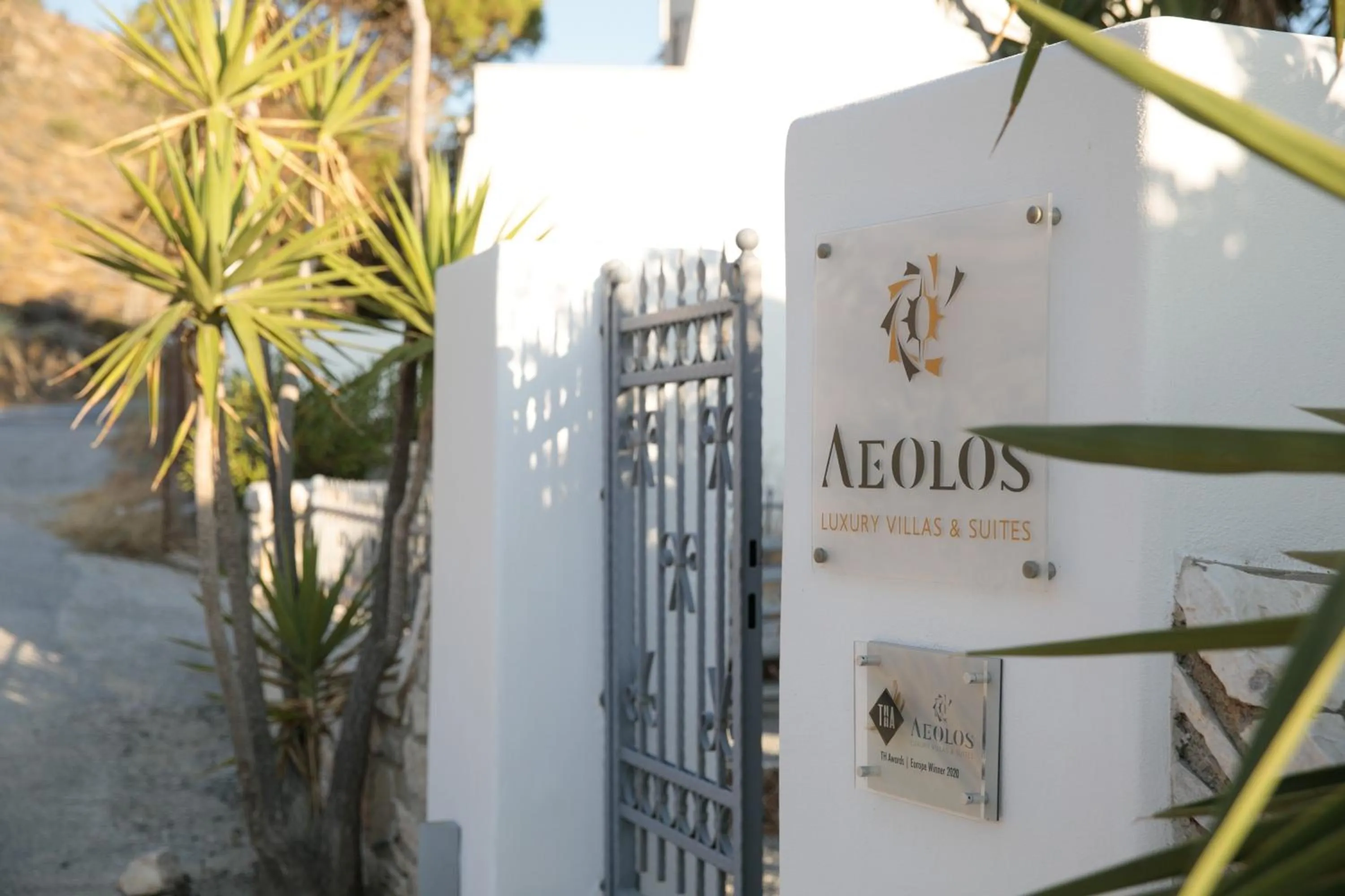 Logo/Certificate/Sign in Aeolos Villas Sustainable Living