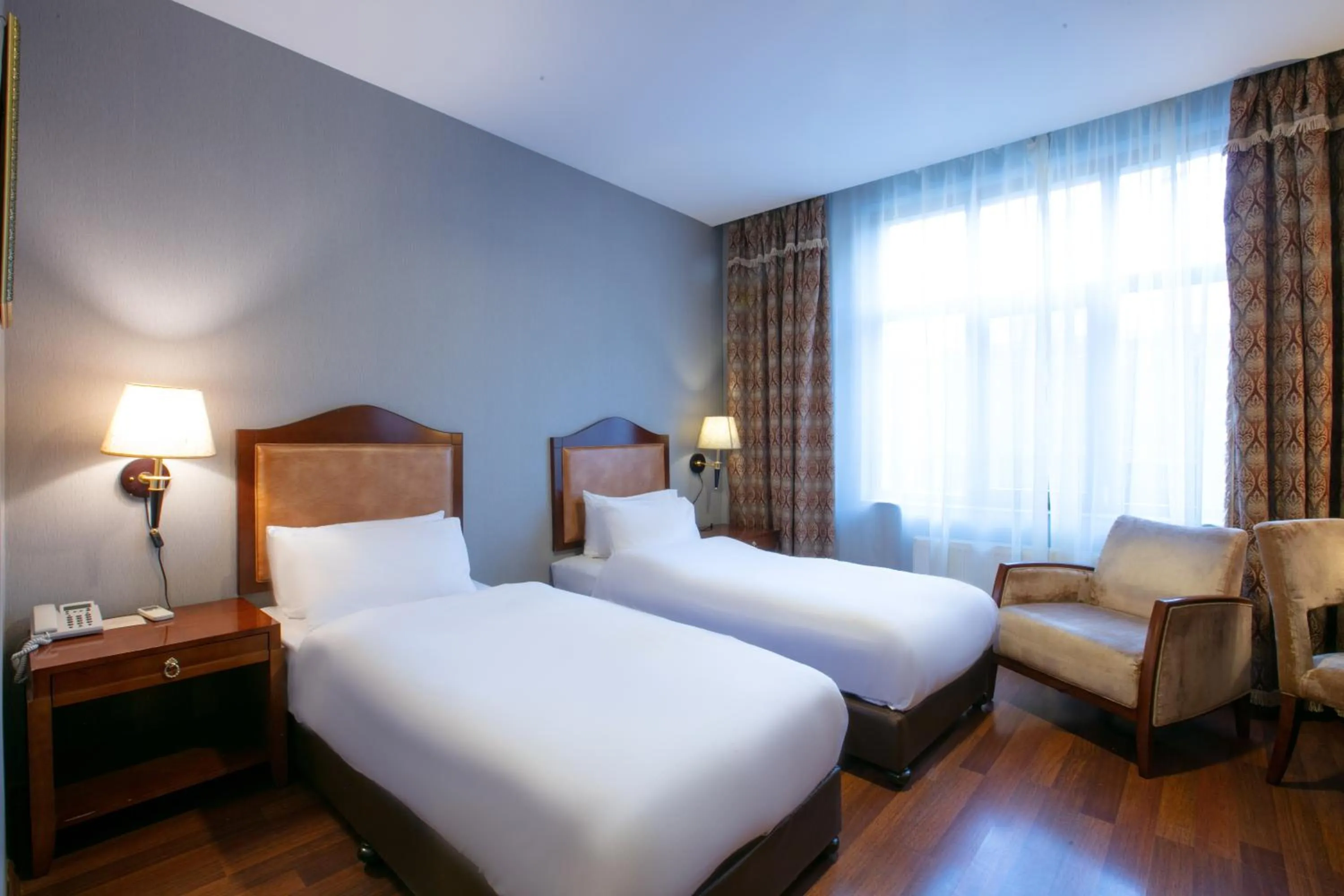 Bed in Sheki Palace Hotel