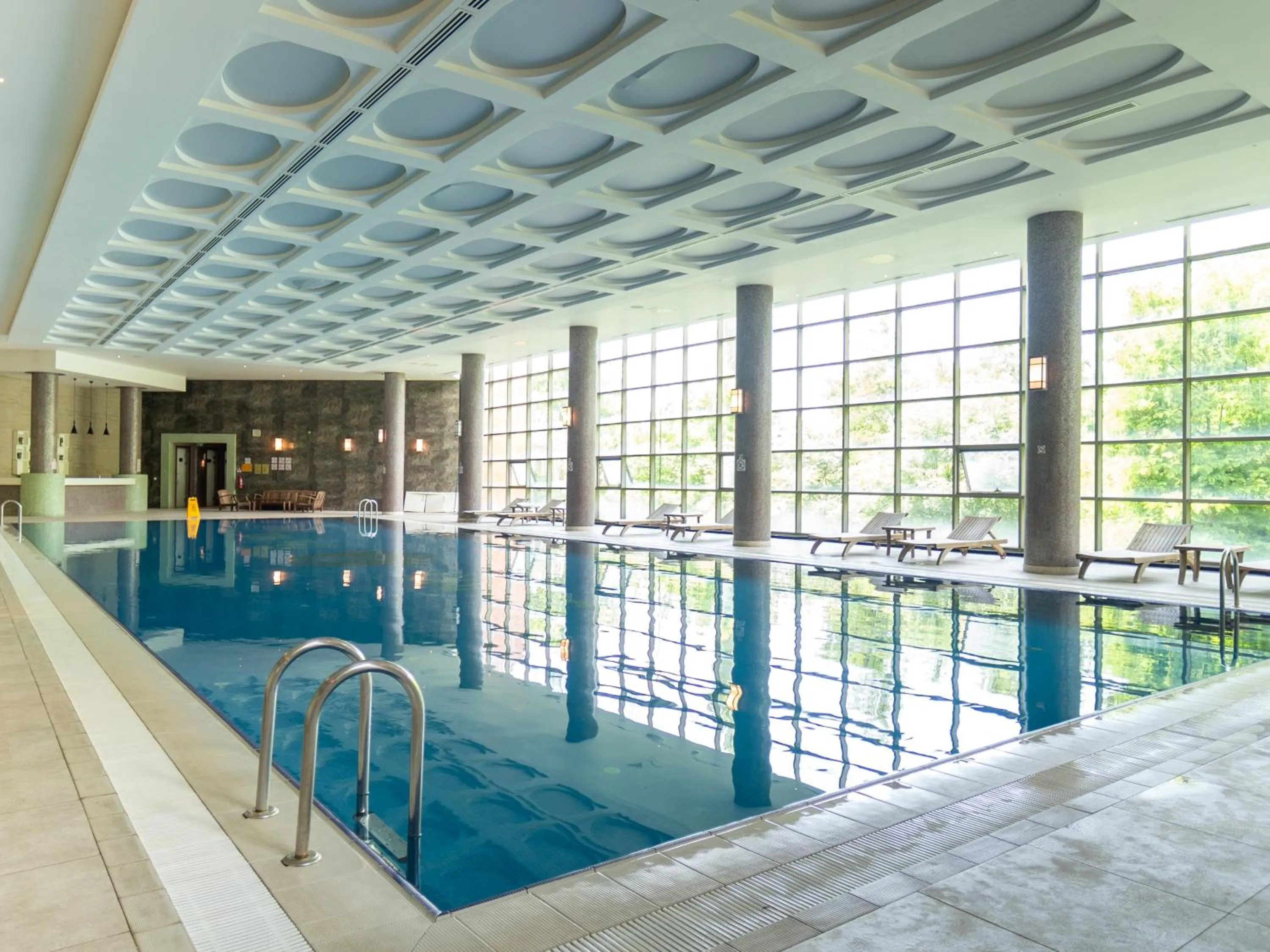 Swimming pool in Sheki Palace Hotel