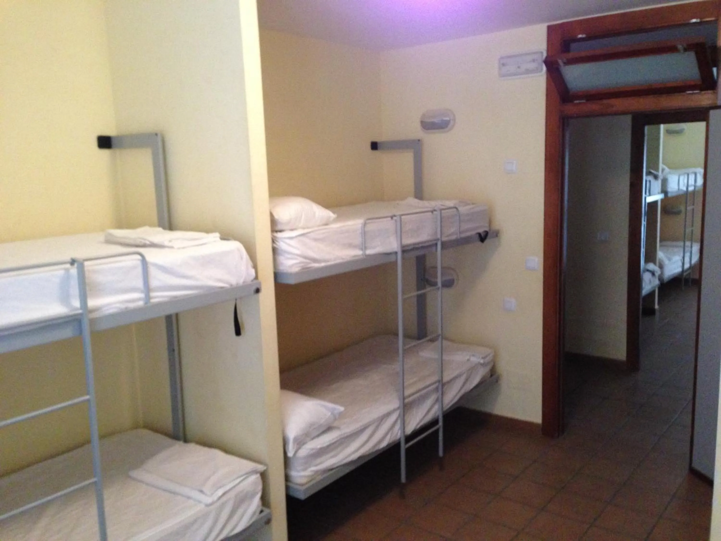 Bed in Albergue De Puntas De Calnegre