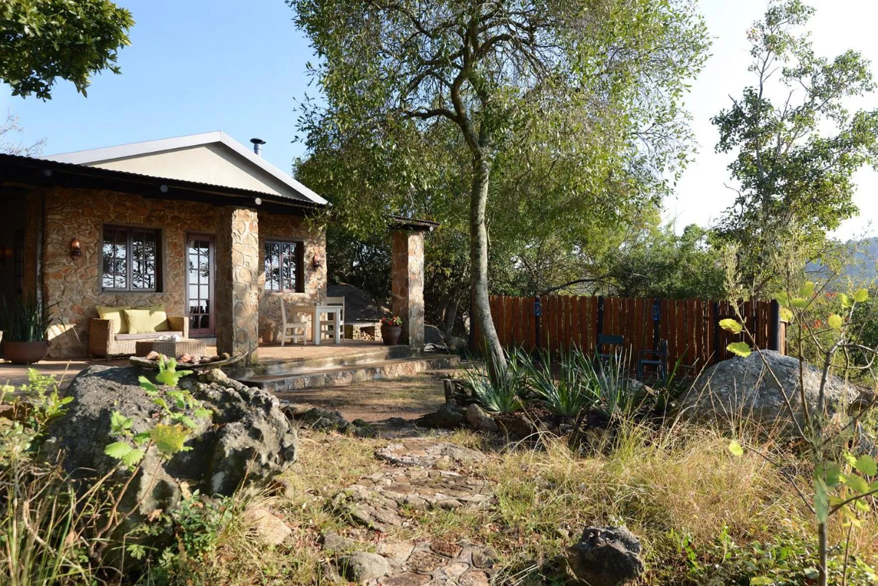 Patio in Tomjachu Bush Retreat