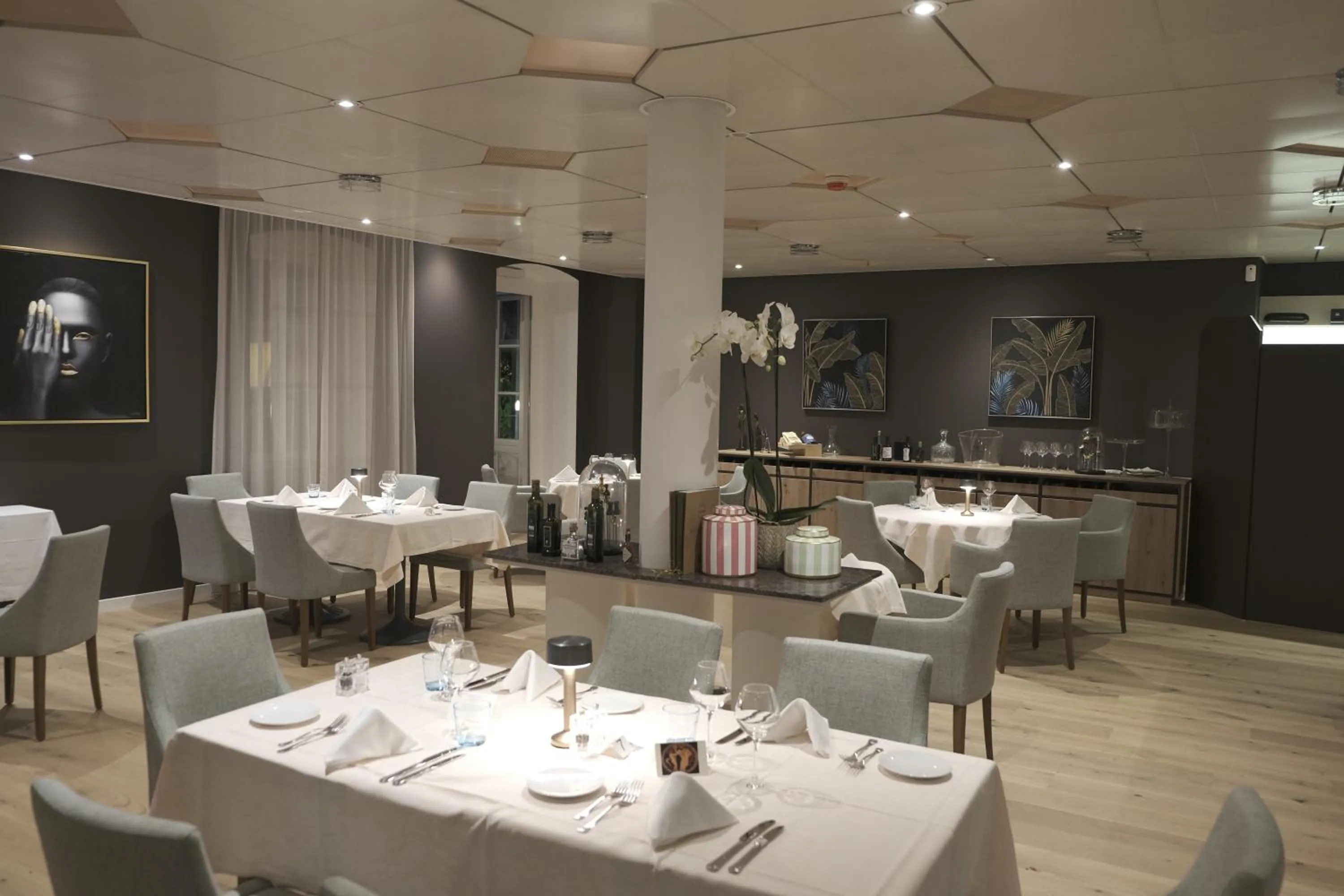 Restaurant/places to eat in Boutique Hôtel de l'Ecu Vaudois